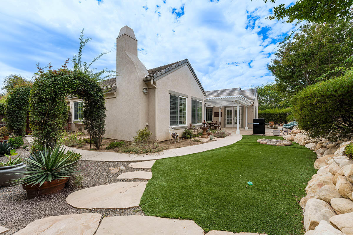 1230 Coast Oak Drive
