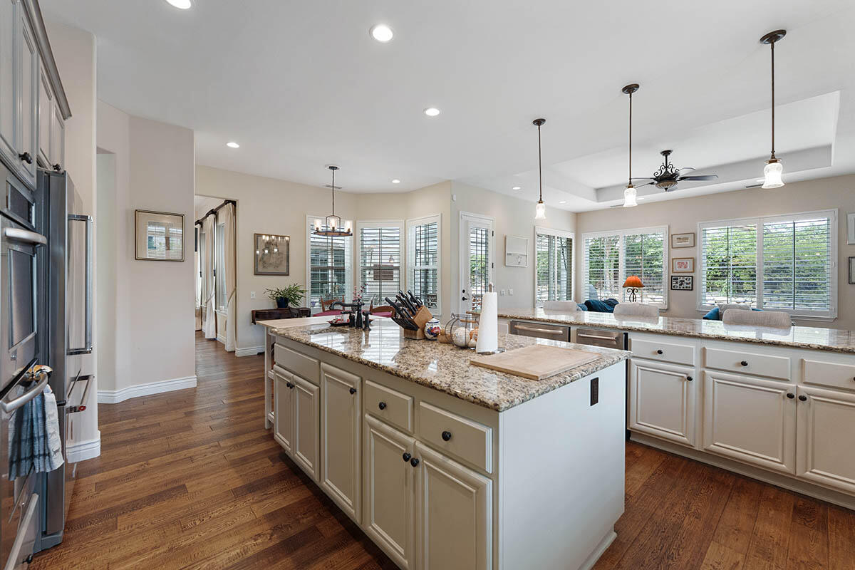 1230 Coast Oak Drive