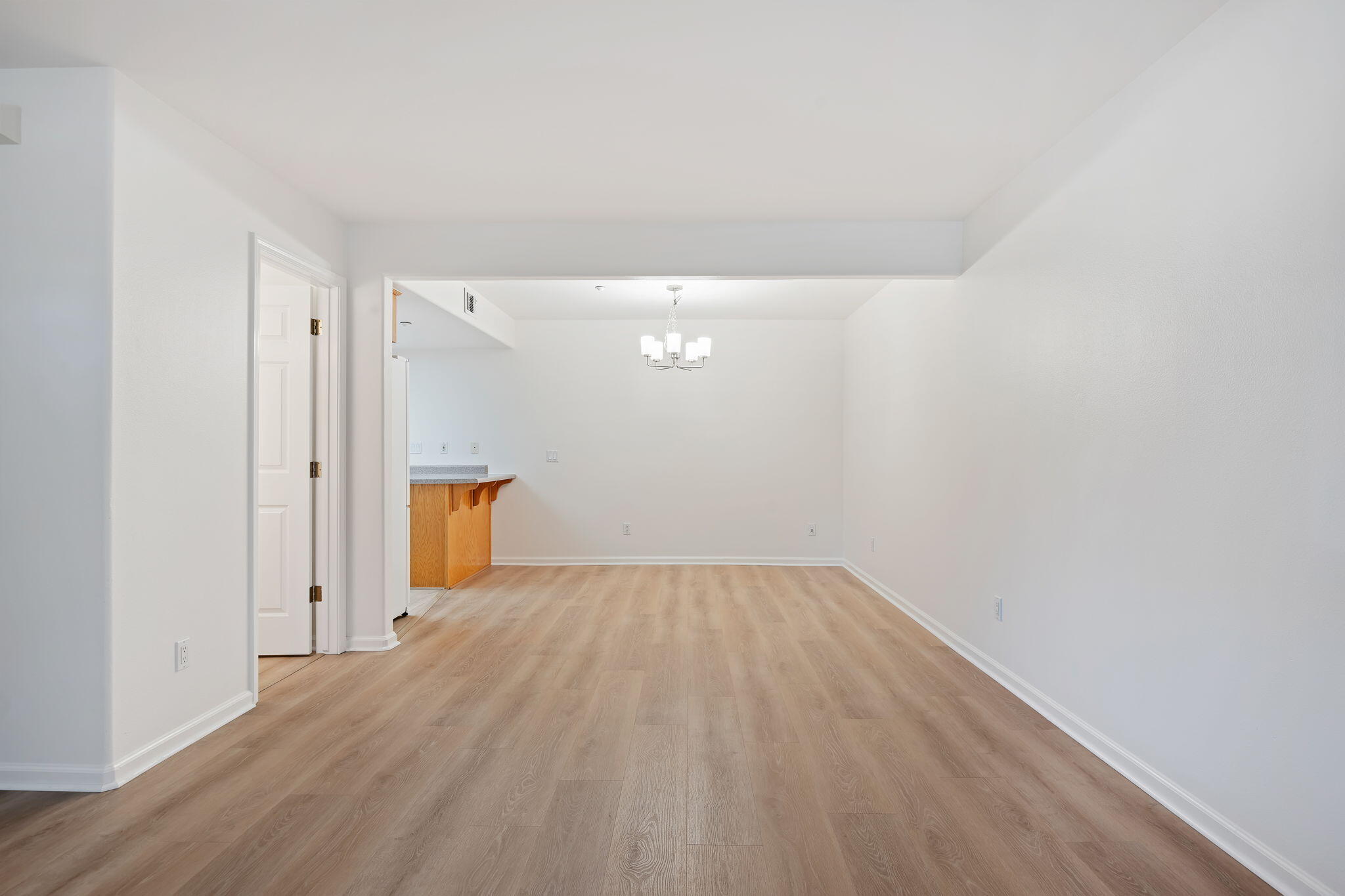 599 Central Avenue