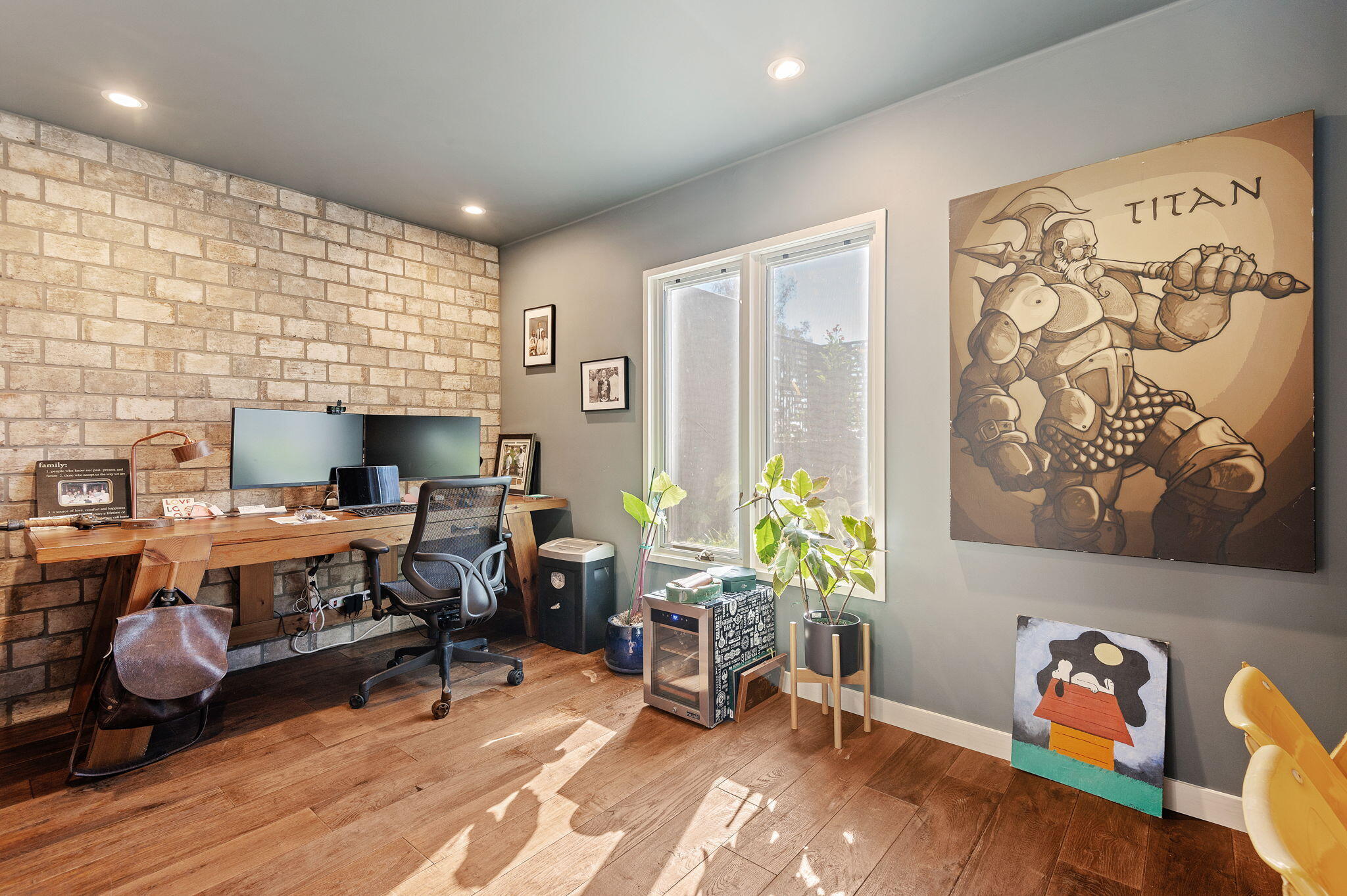 193 E Mountain Drive