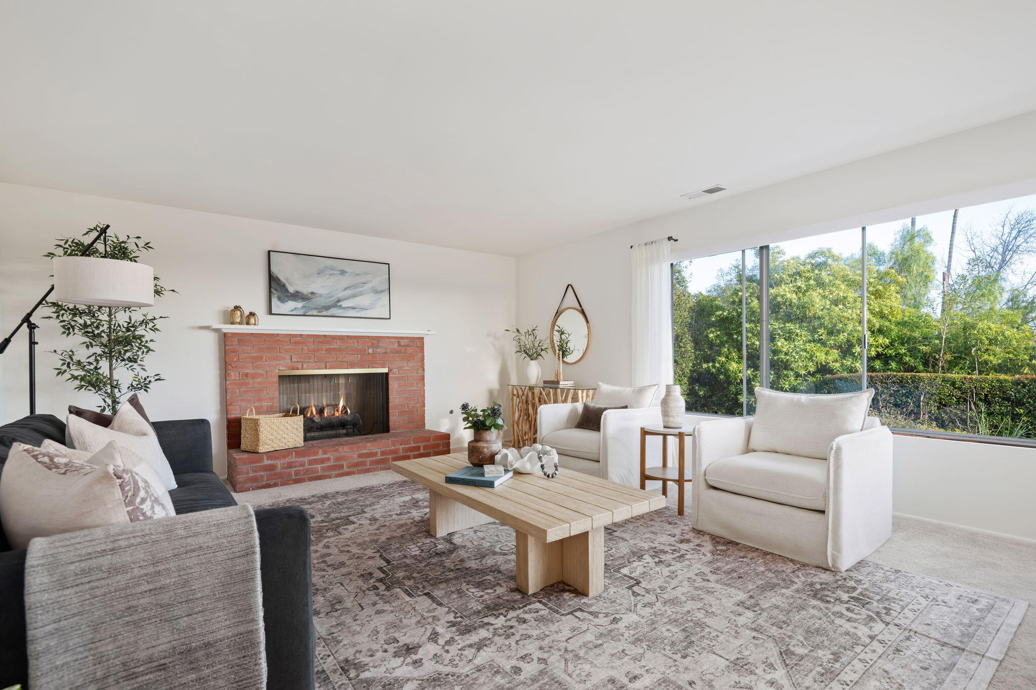 3199 Lucinda Lane