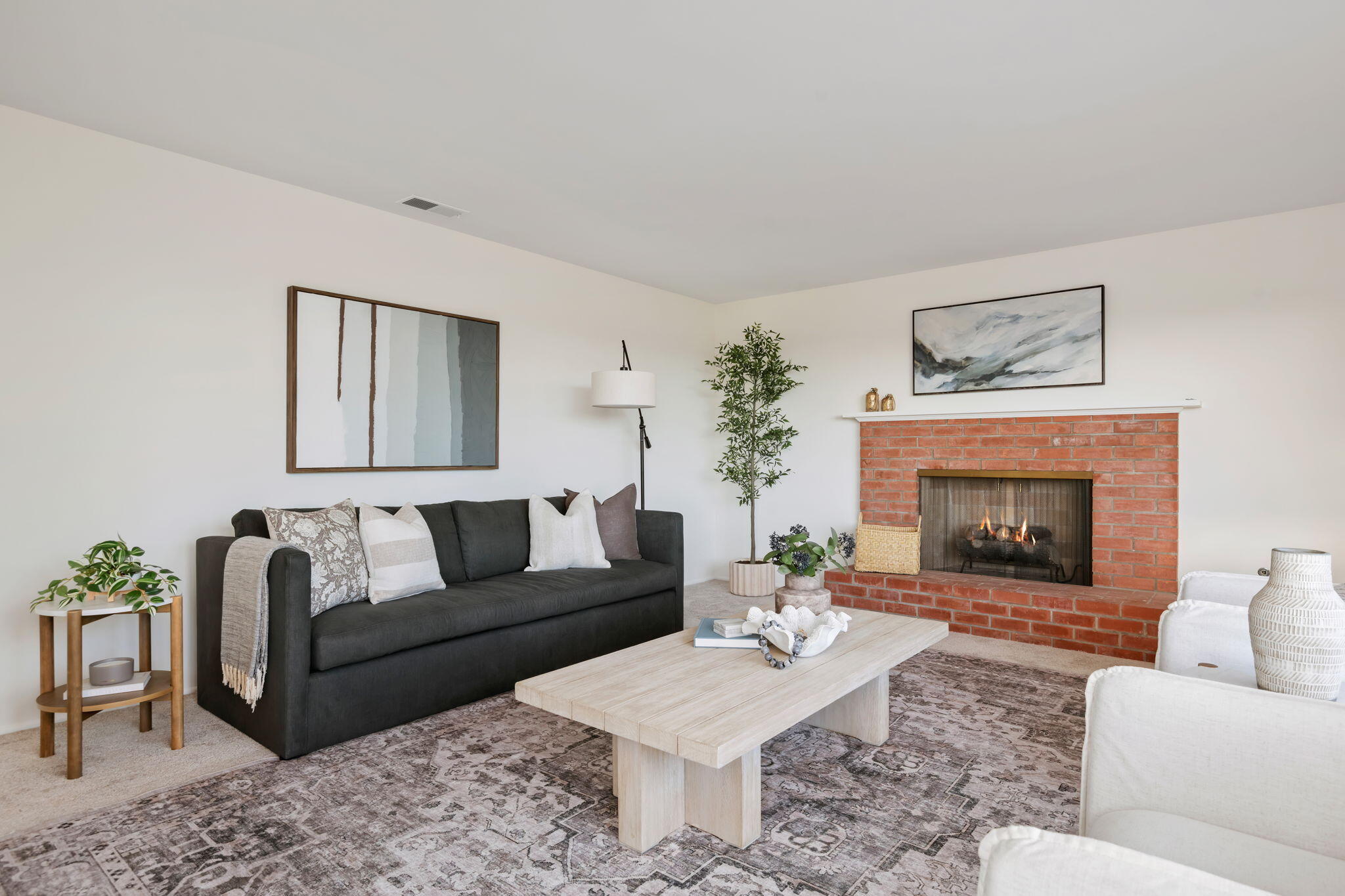 3199 Lucinda Lane