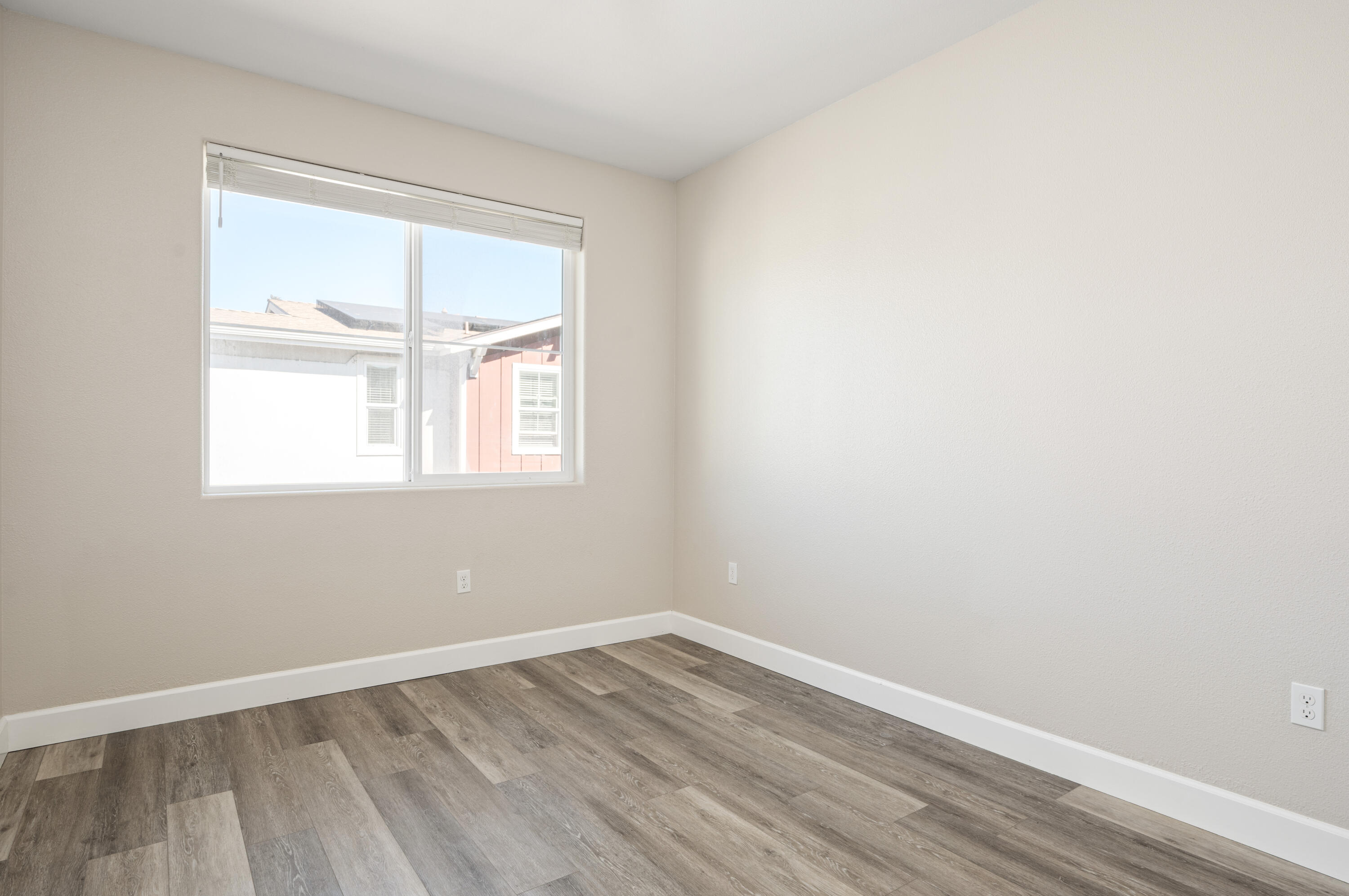 232 Bainbridge Court