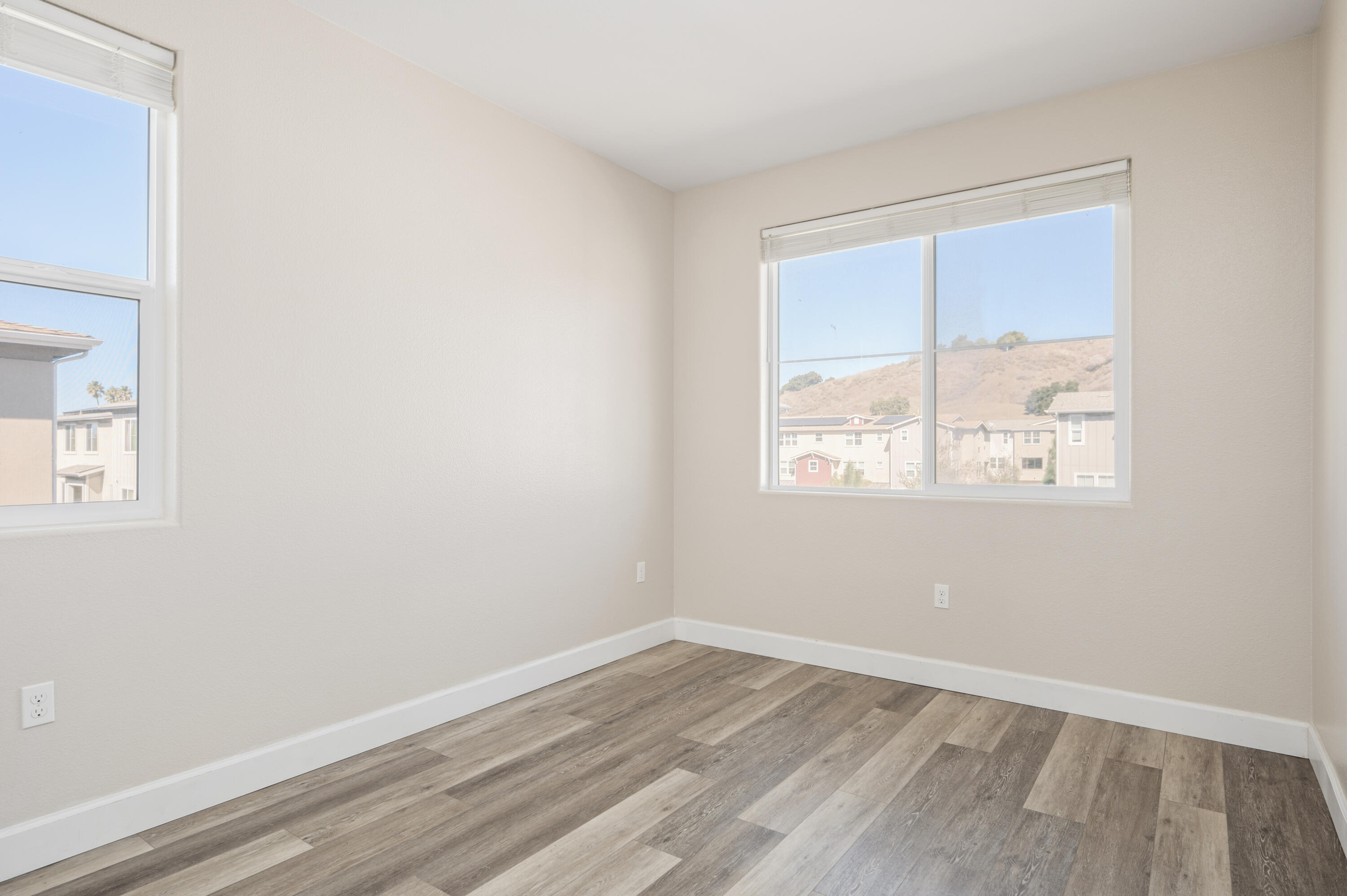 232 Bainbridge Court