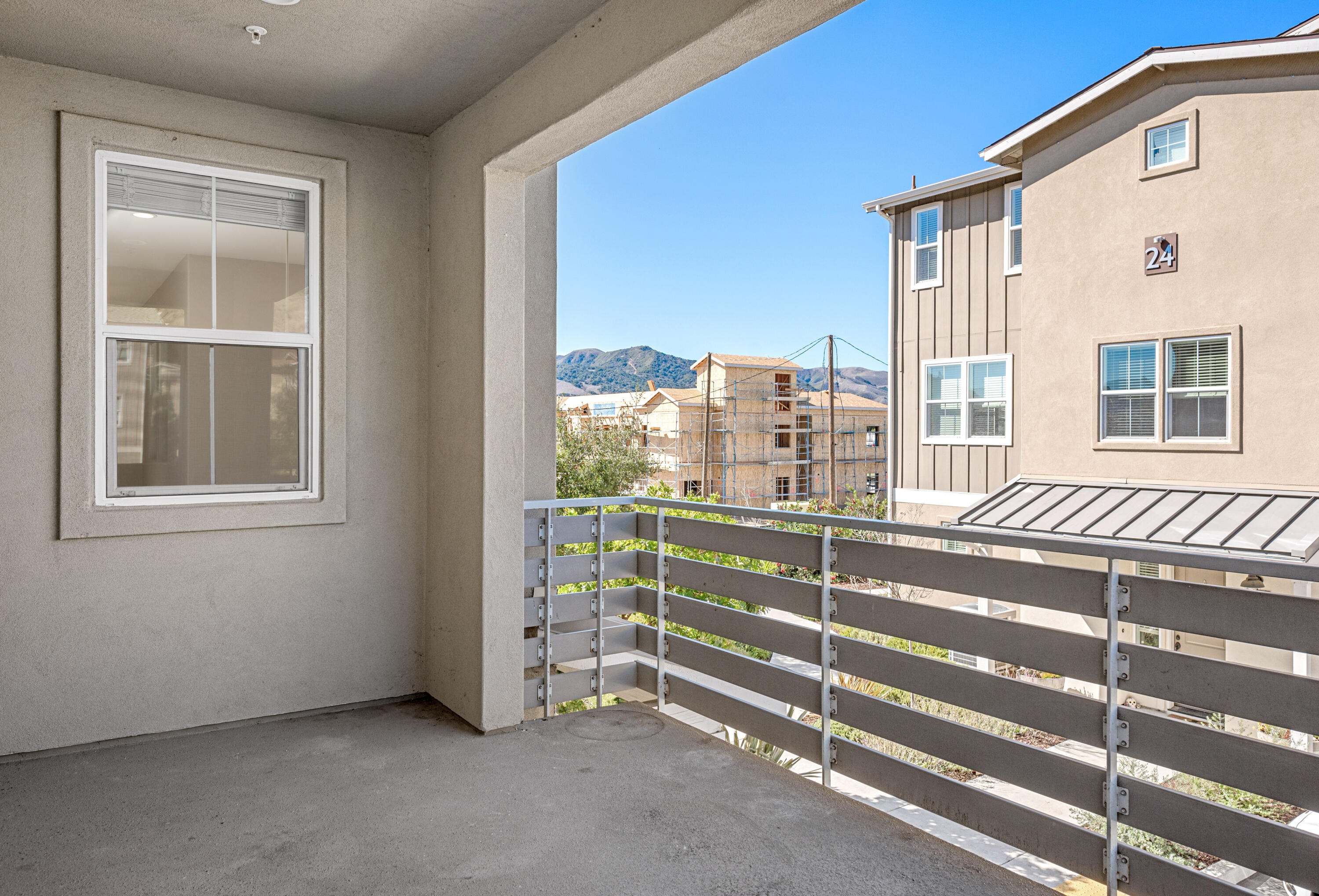 232 Bainbridge Court