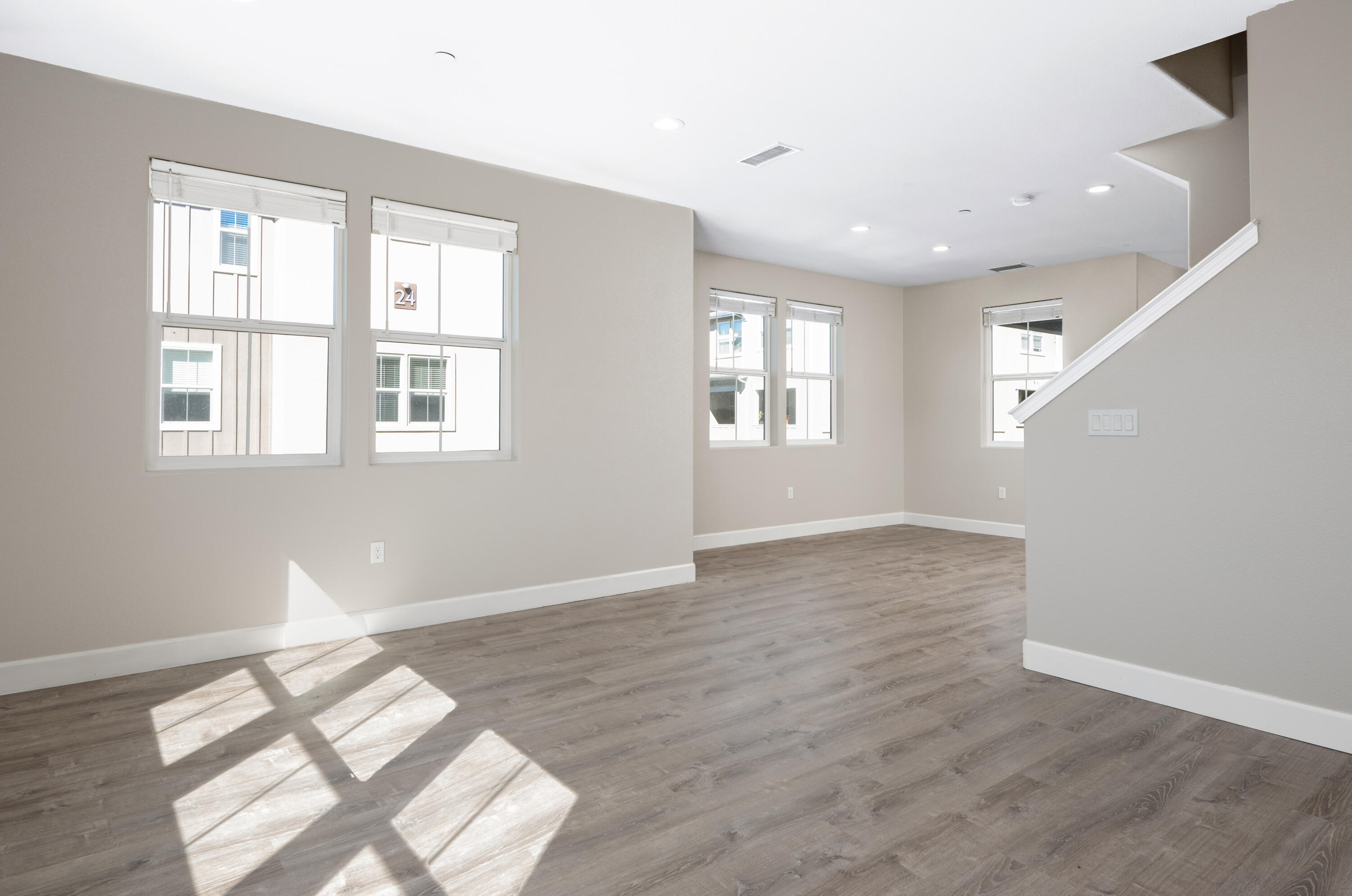 232 Bainbridge Court