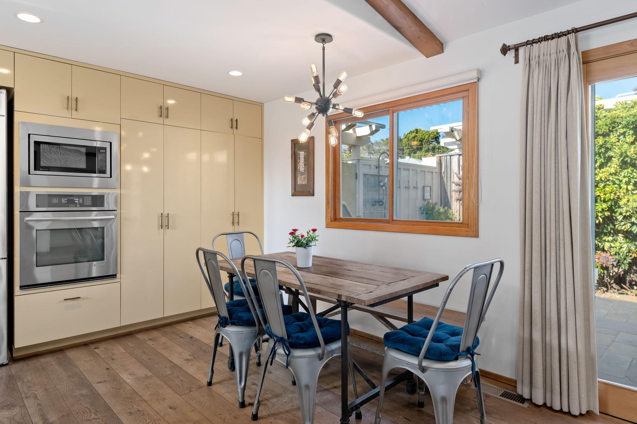 409 Orilla Del Mar Drive