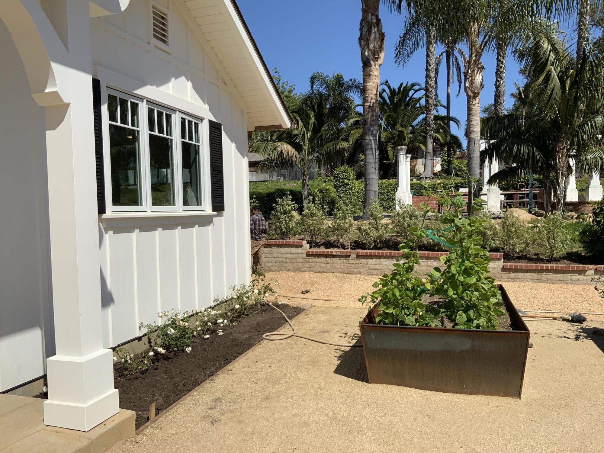 3340 Foothill Road