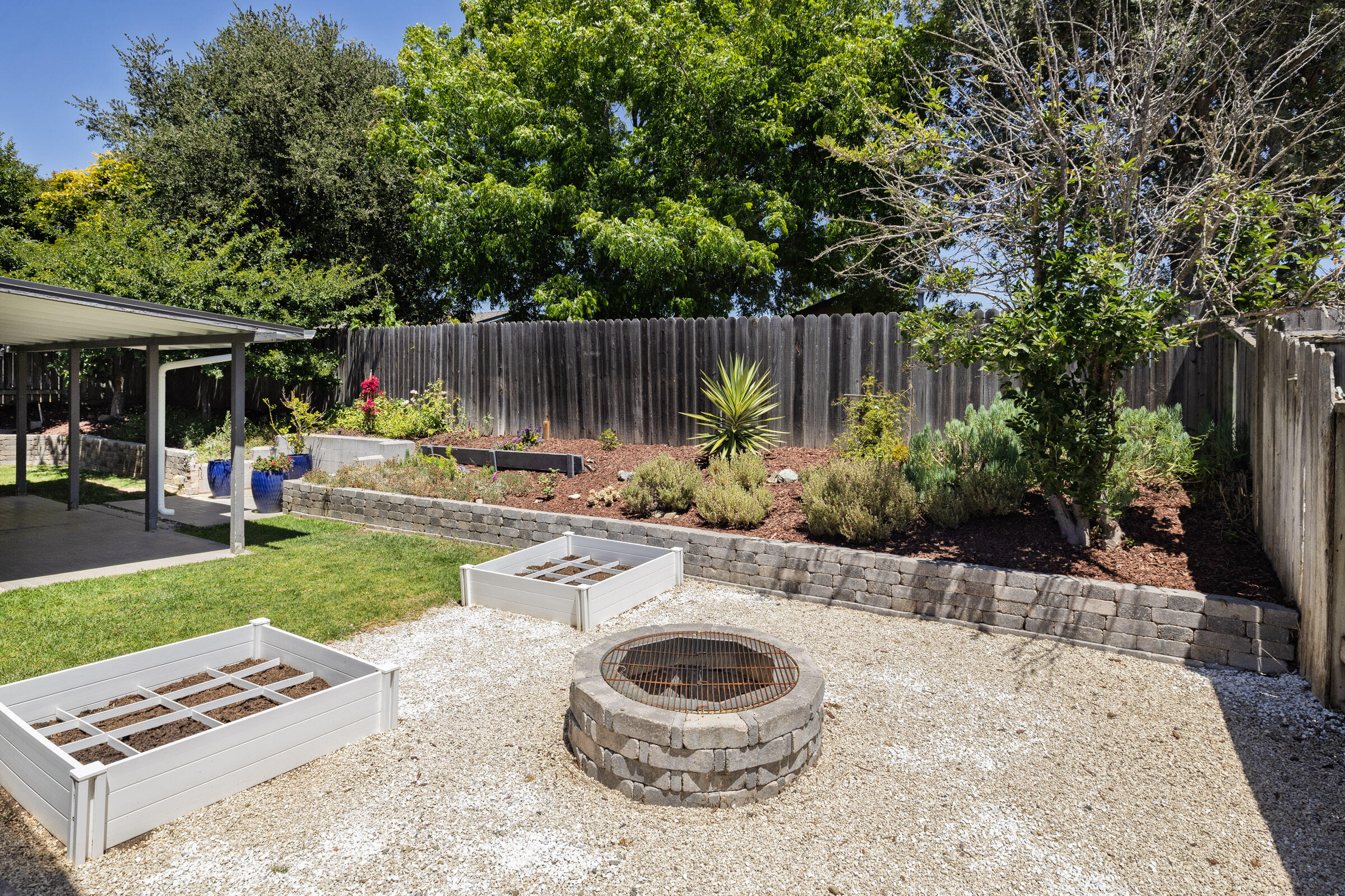 548 Irelan Drive