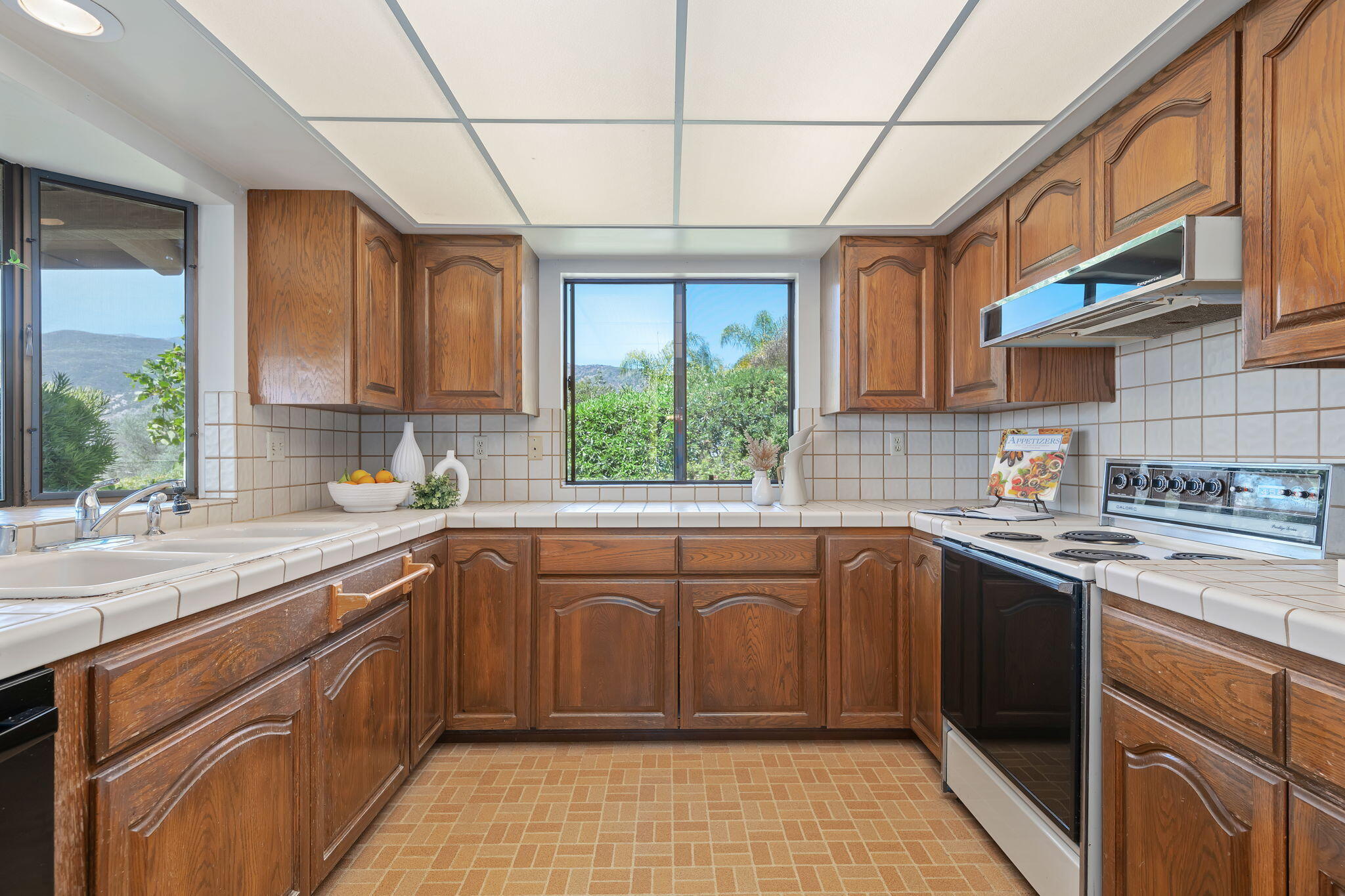 1663 Shepard Mesa Lane