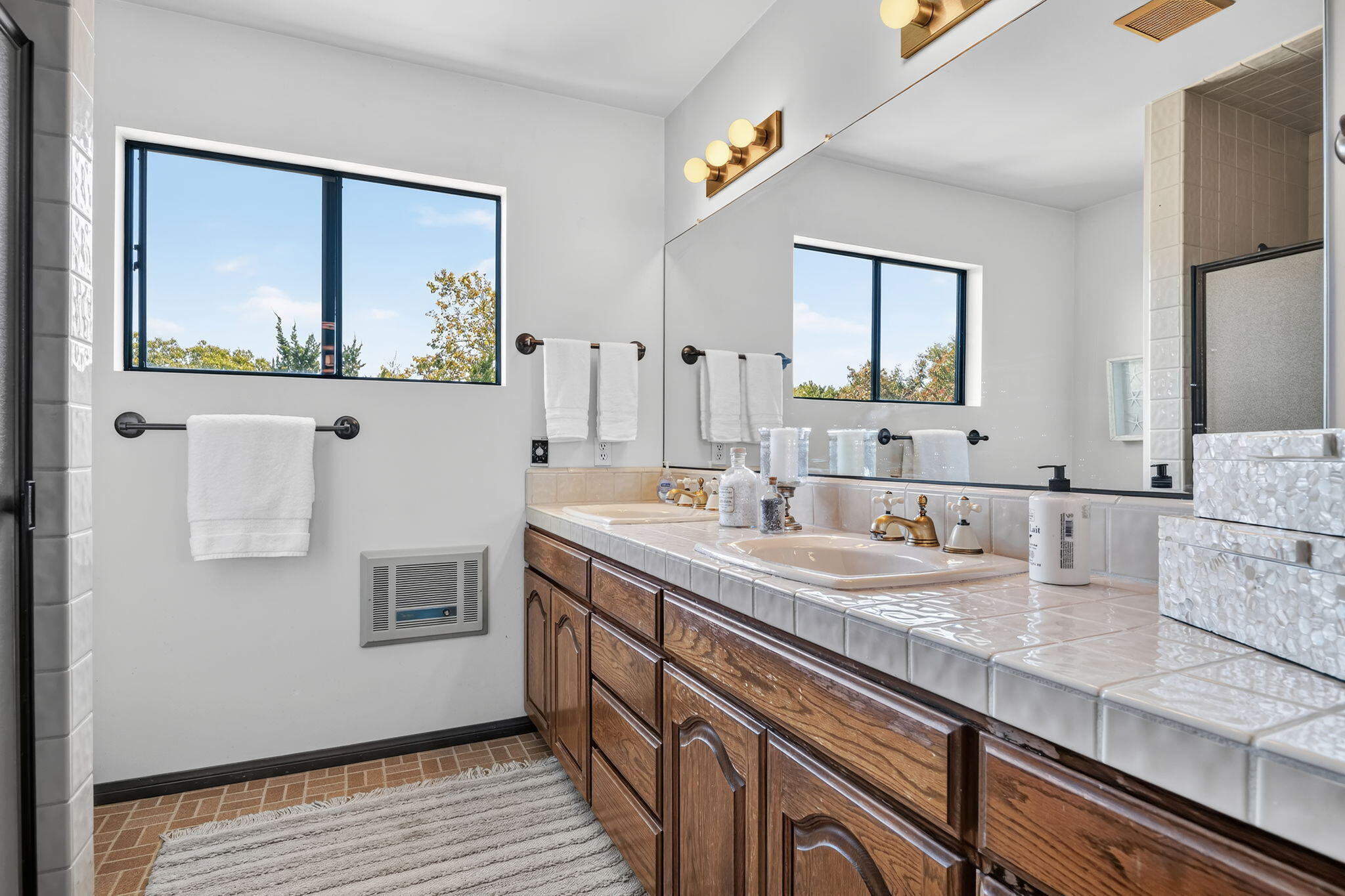 1663 Shepard Mesa Lane