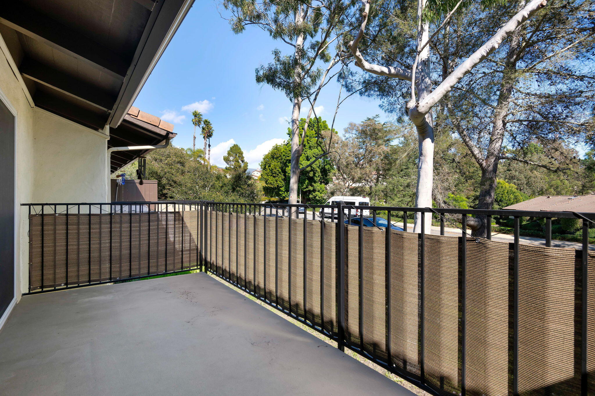 946 Miramonte Drive Apt 3