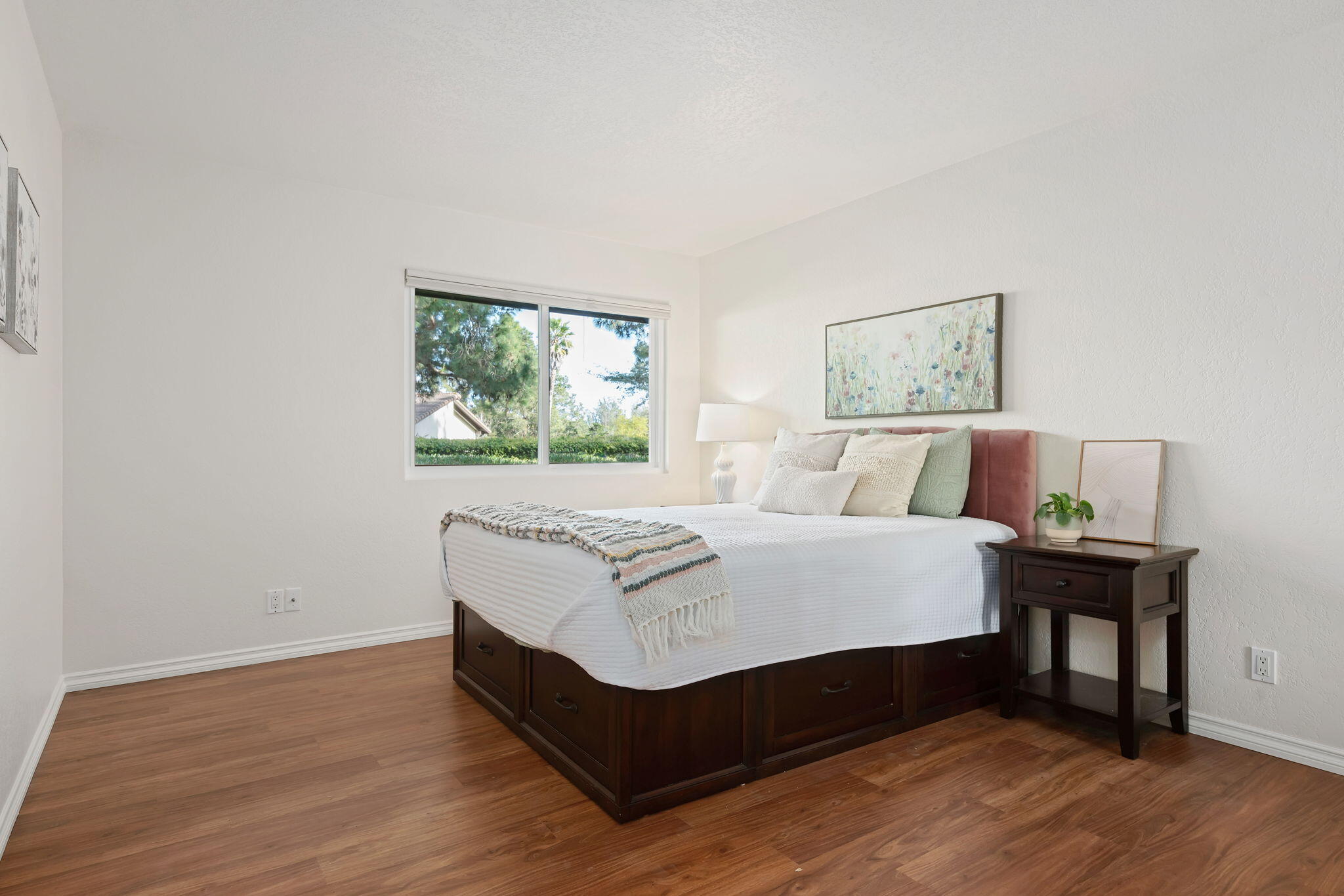 946 Miramonte Drive Apt 3