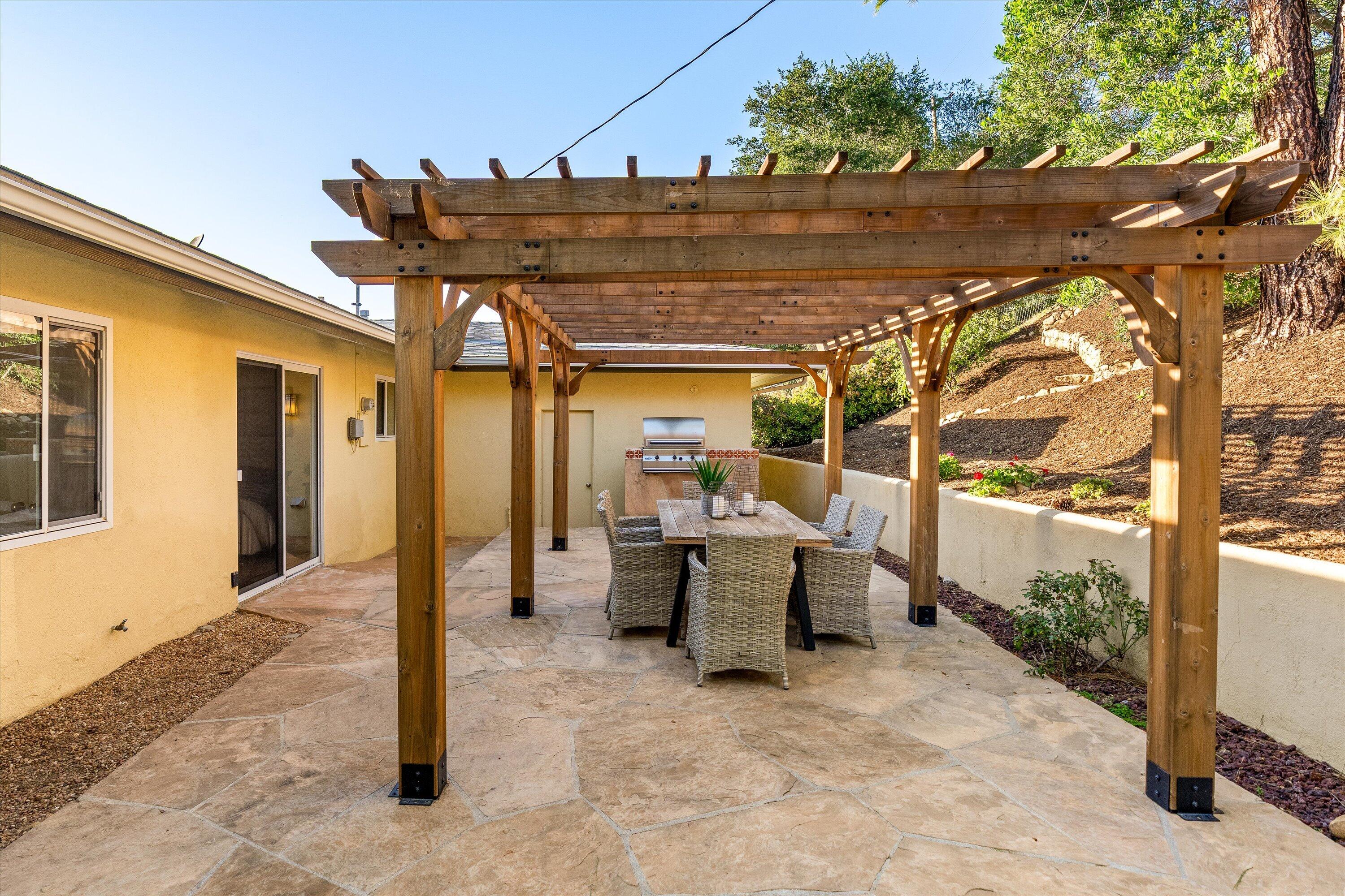476 Venado Drive