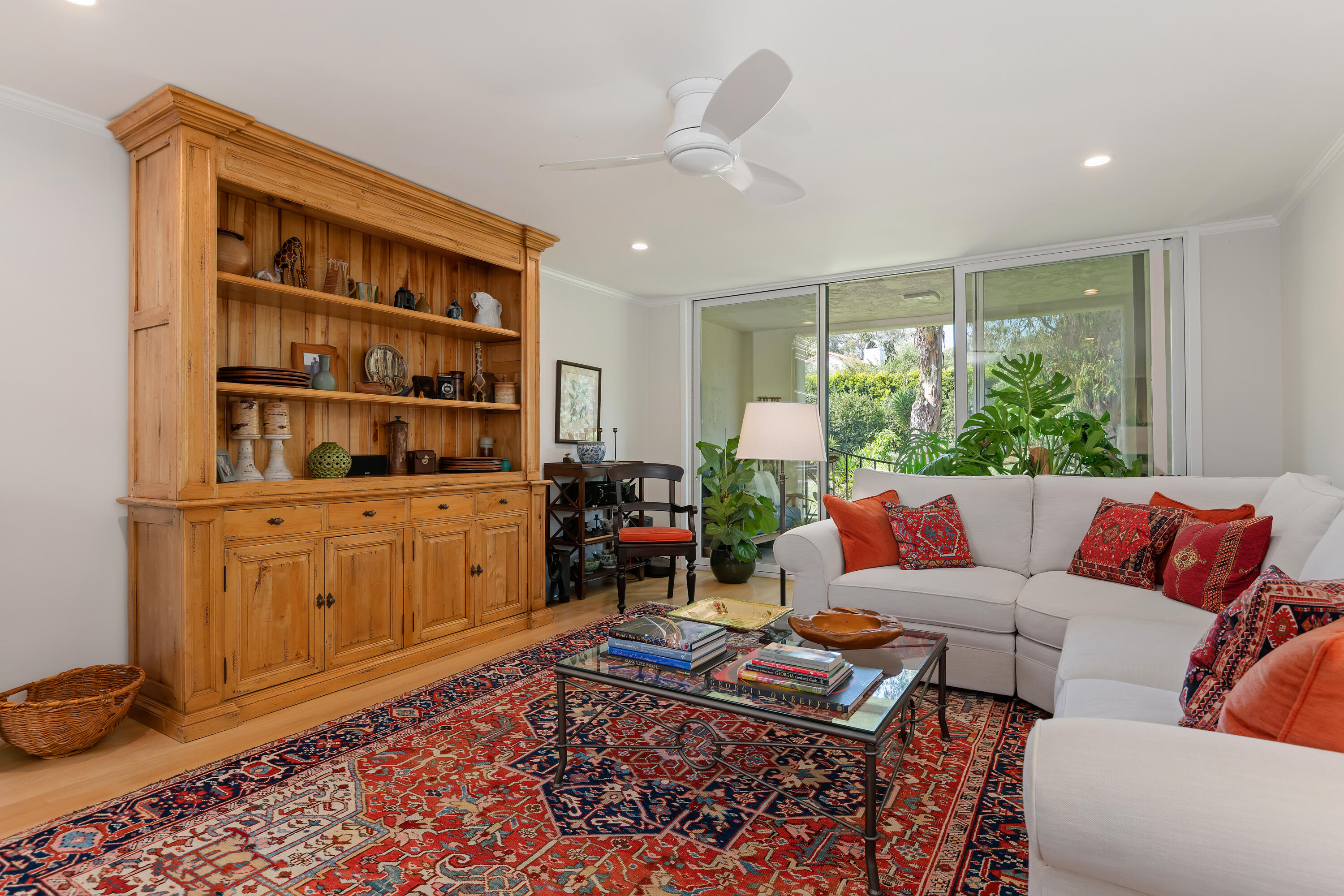 1220 Coast Village Road 303