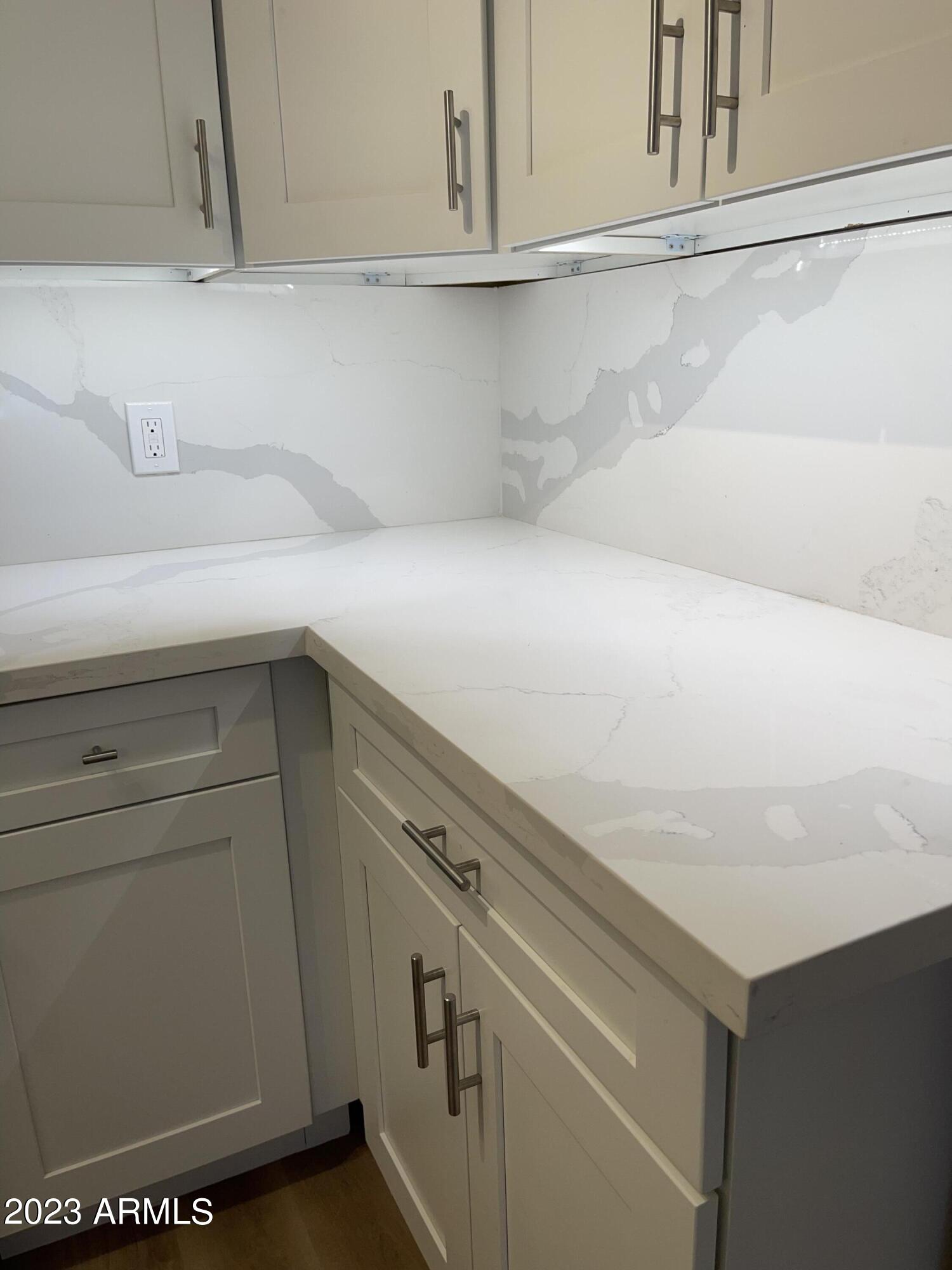 846 E MORNINGSIDE Drive