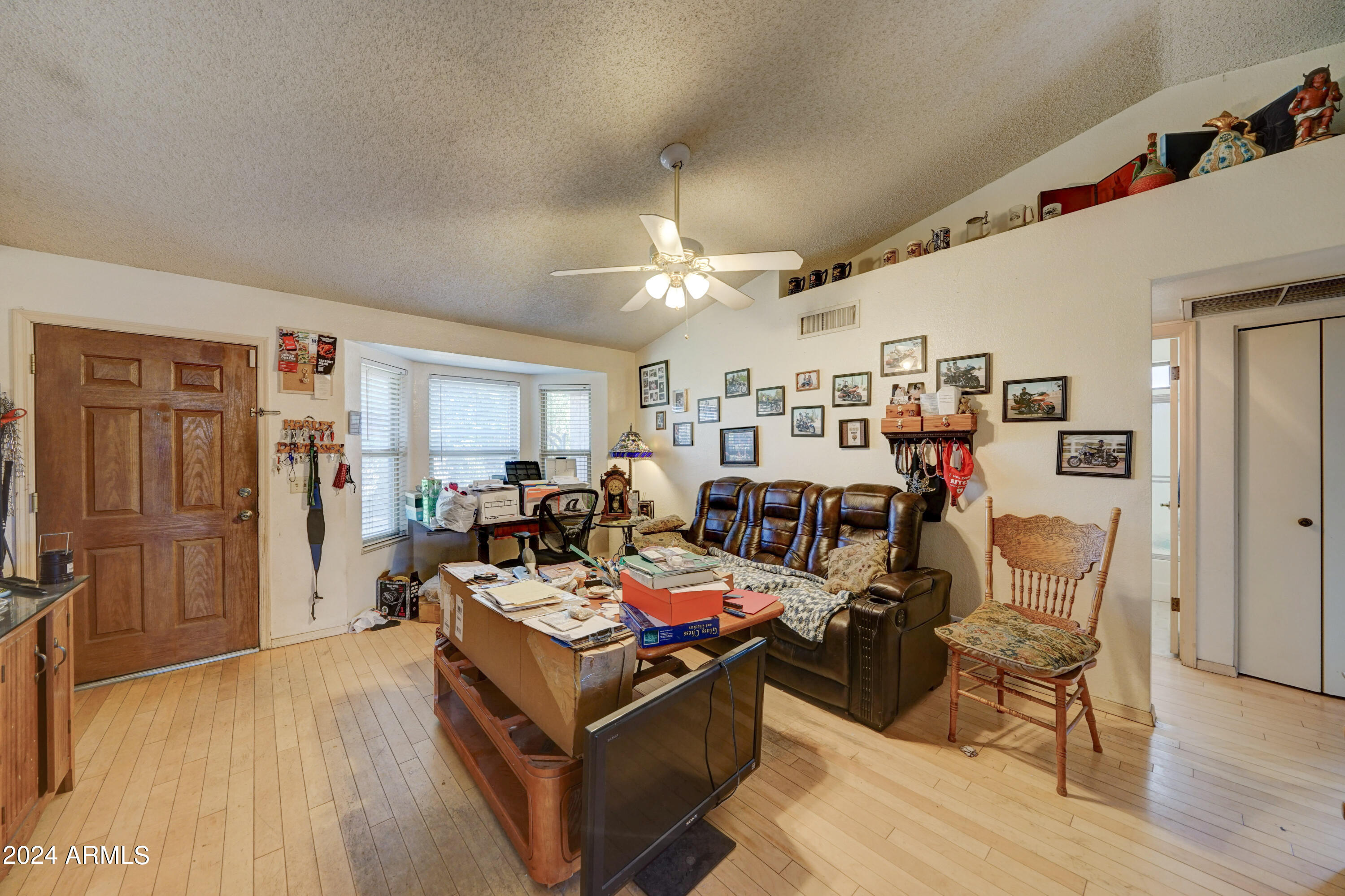 8939 W ECHO Lane