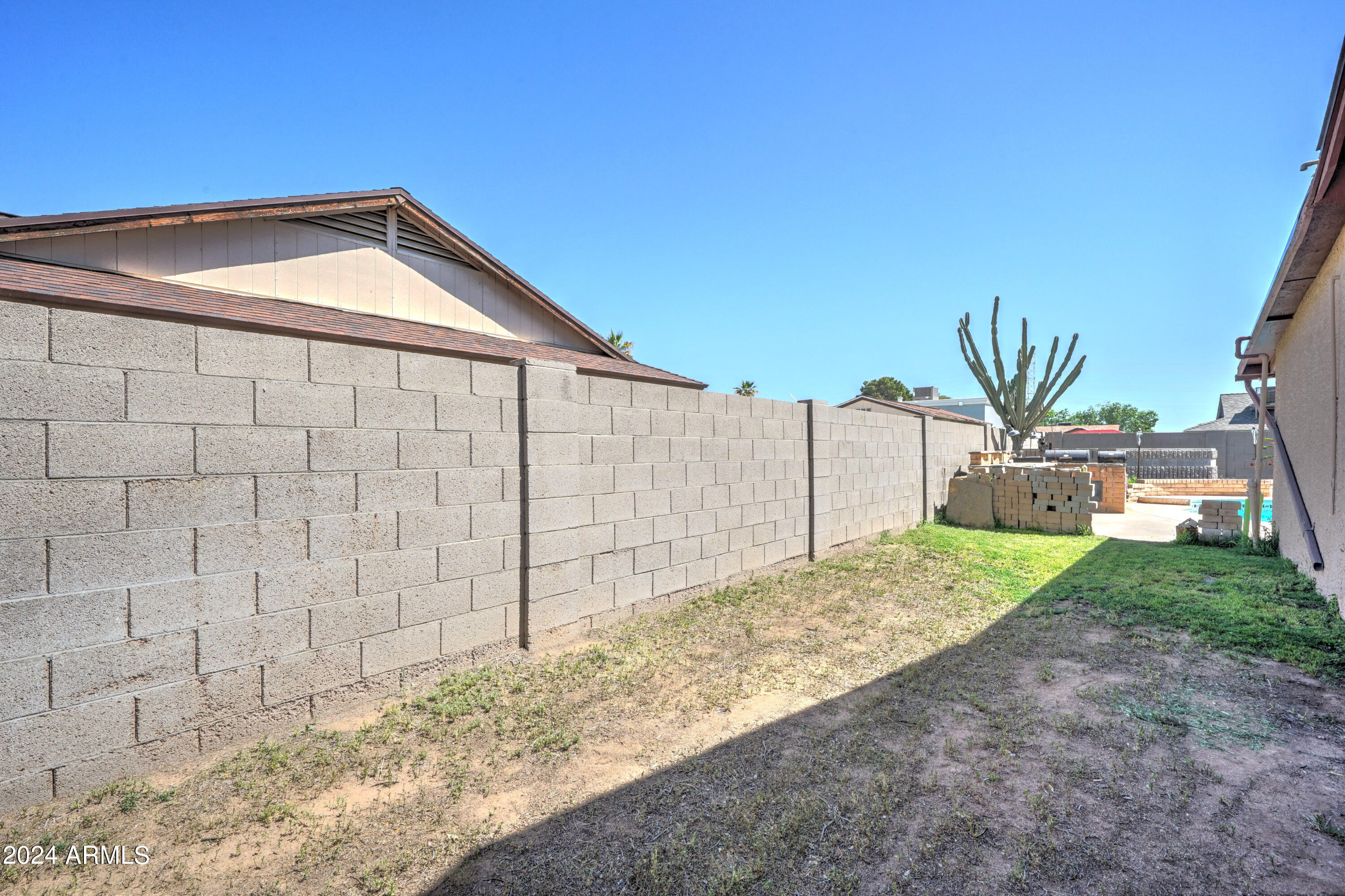 8939 W ECHO Lane