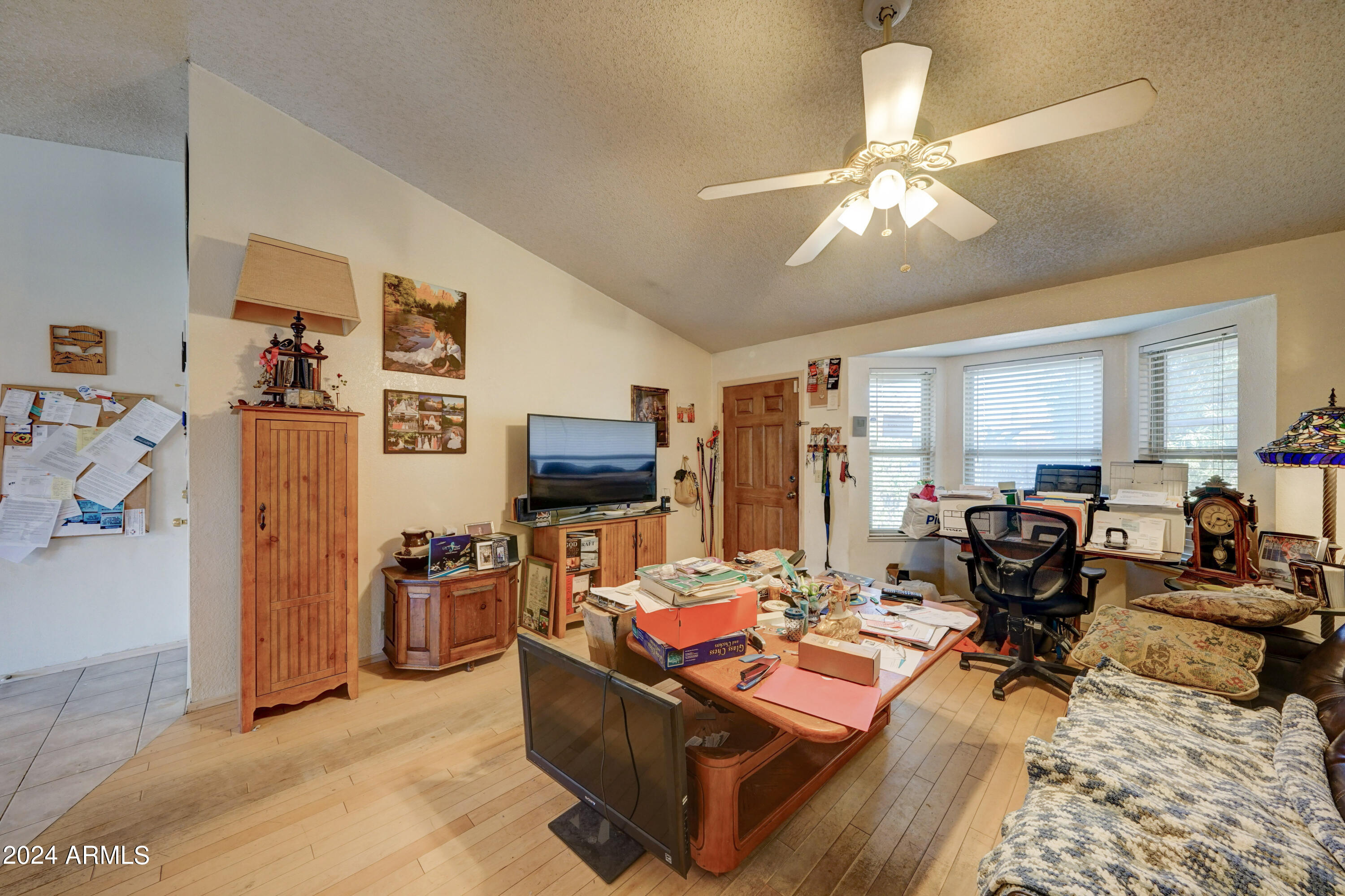 8939 W ECHO Lane