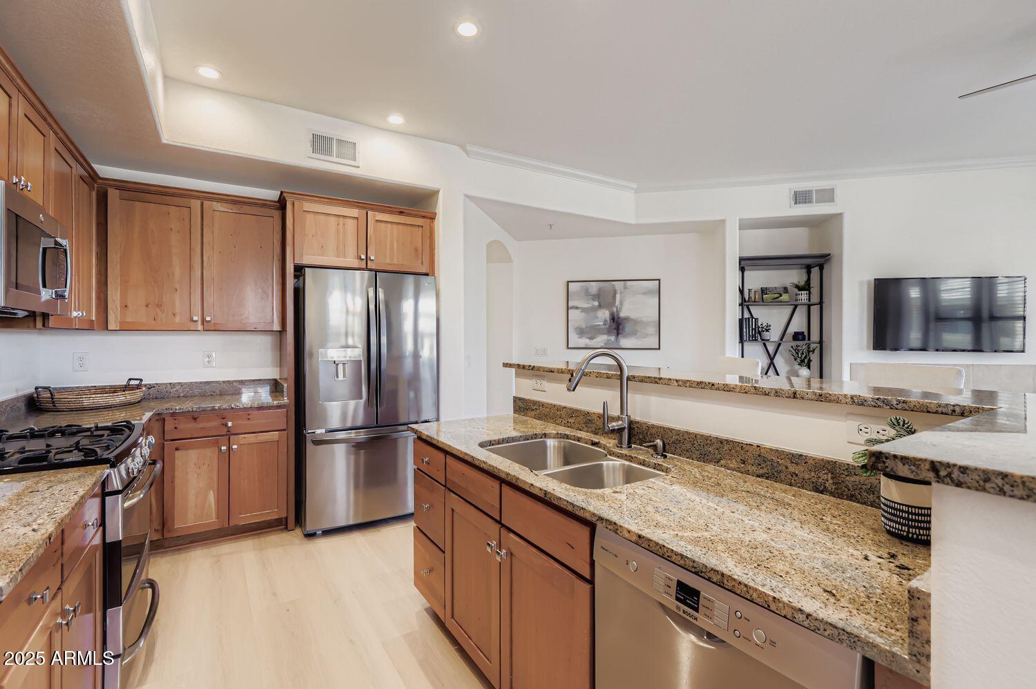 7601 E INDIAN BEND Road, 3033, Scottsdale Unit: 3033