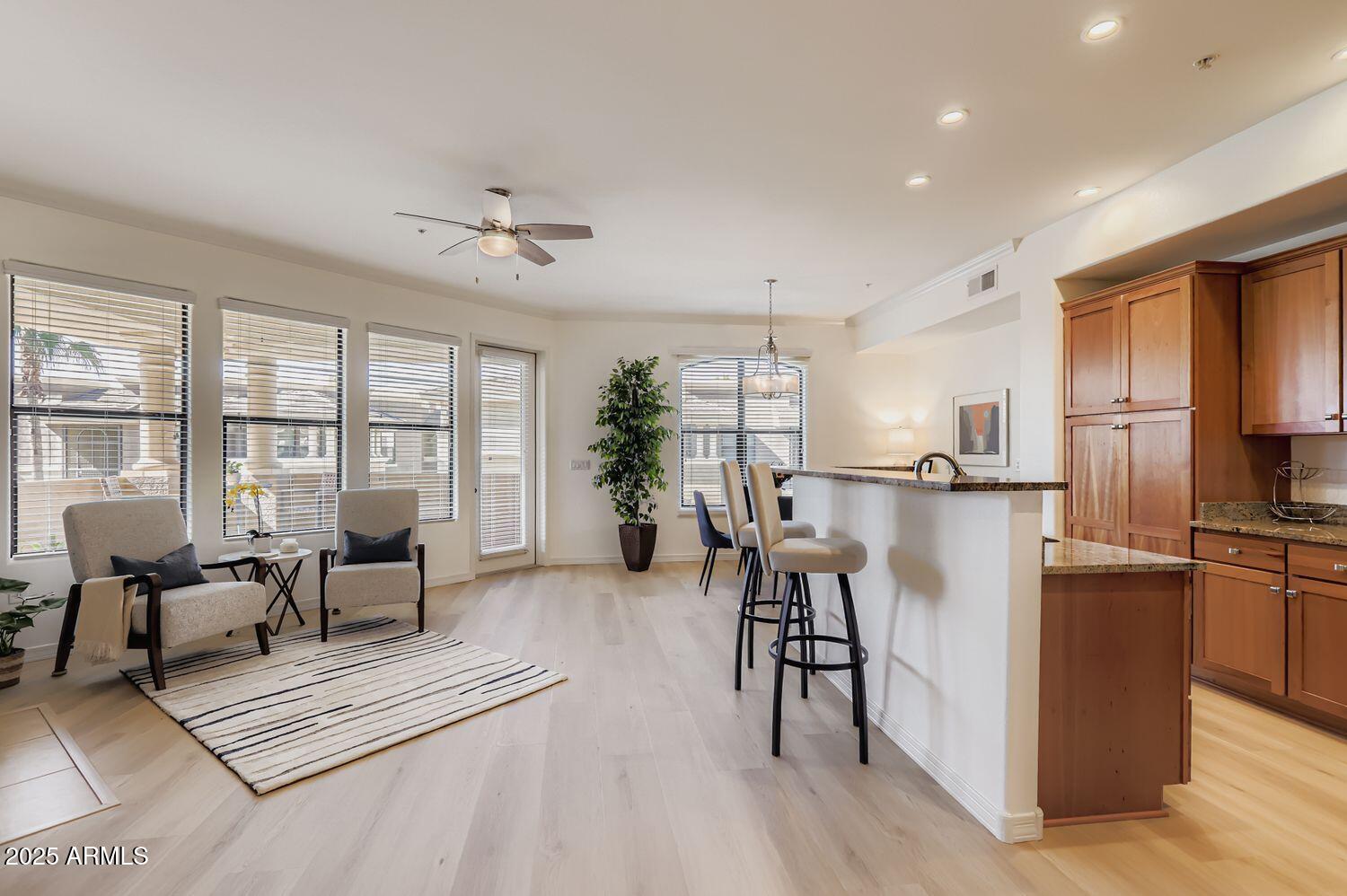 7601 E INDIAN BEND Road, 3033, Scottsdale Unit: 3033