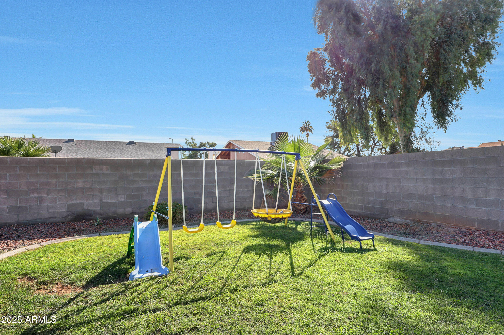 2353 W TIERRA BUENA Lane