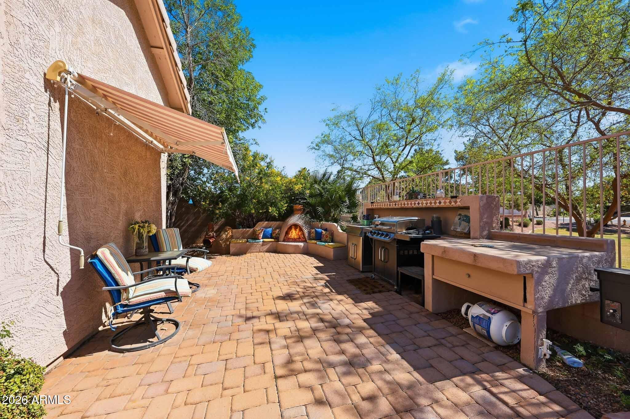 3897 E CULLUMBER Street