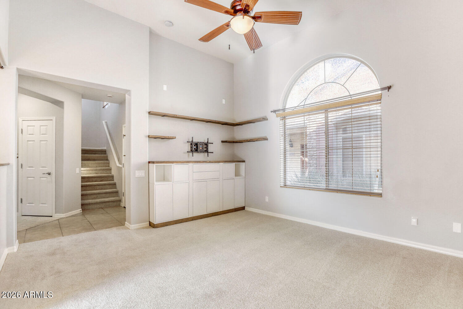 2145 W MONTE CRISTO Avenue