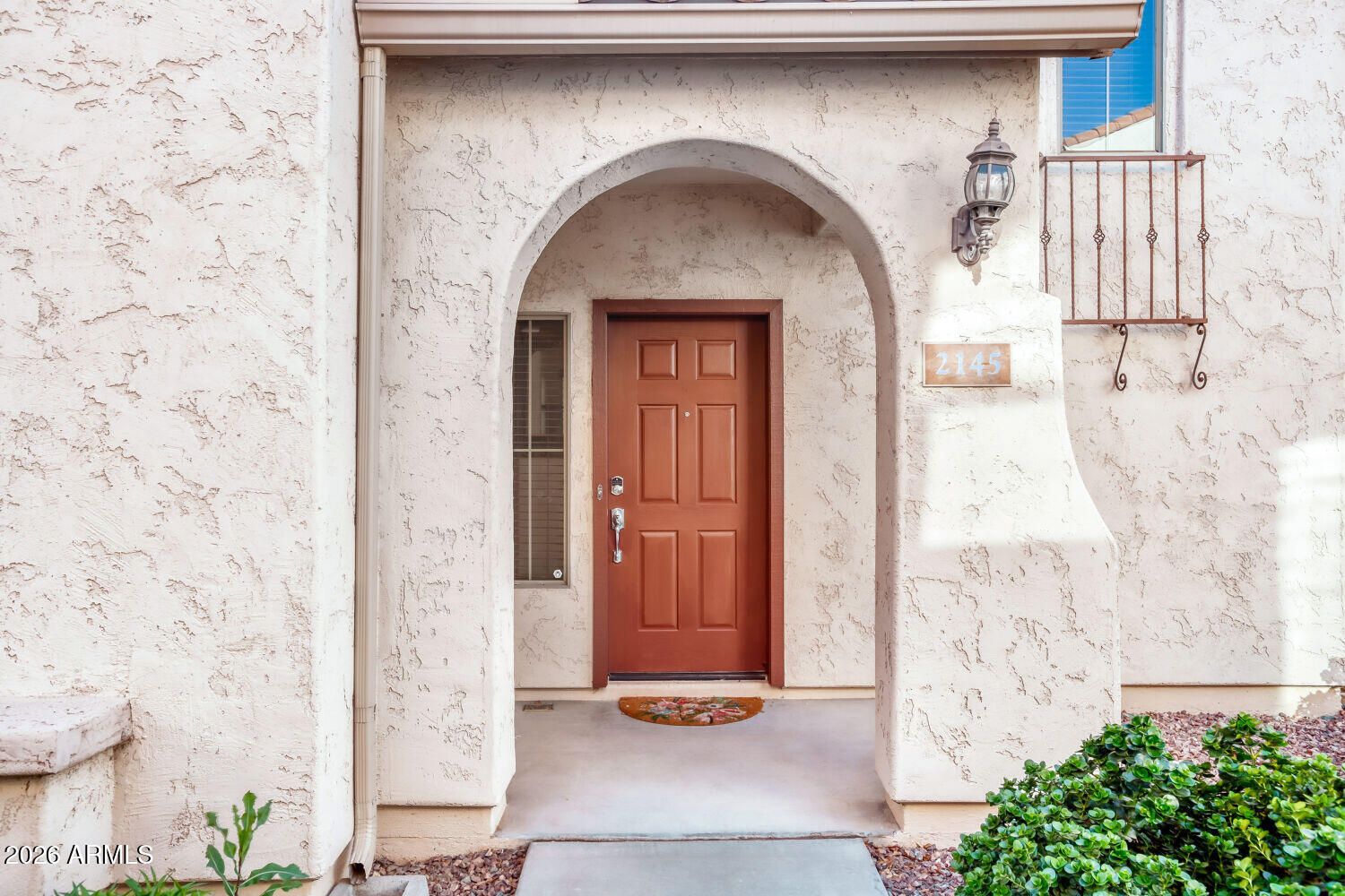 2145 W MONTE CRISTO Avenue