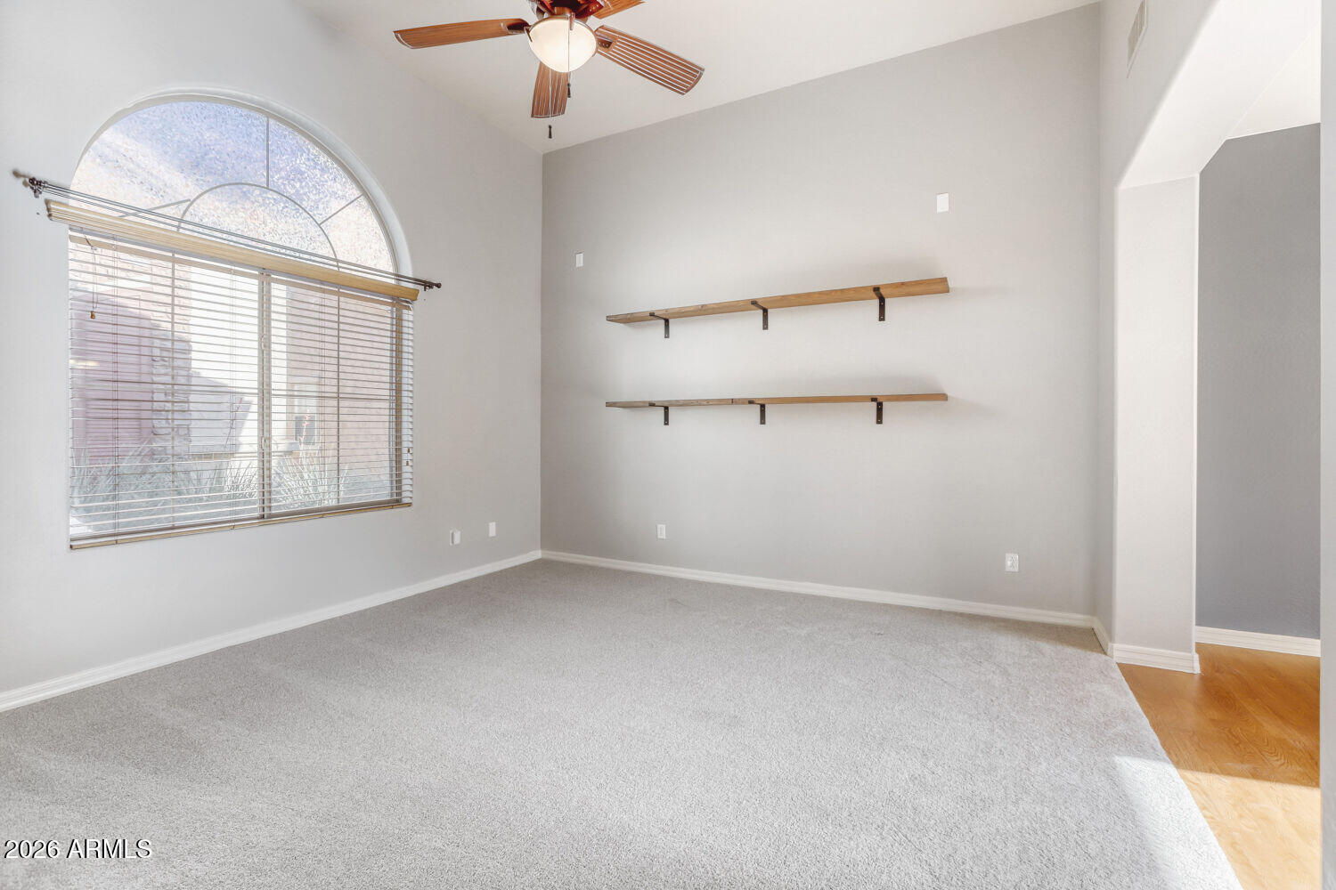 2145 W MONTE CRISTO Avenue