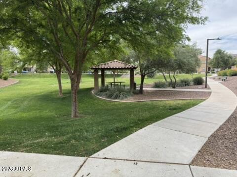 2145 W MONTE CRISTO Avenue