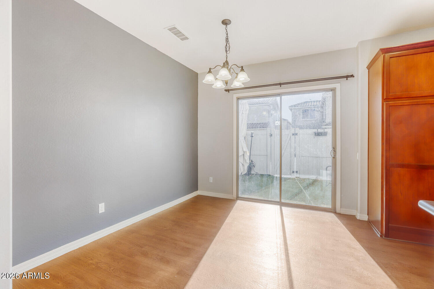 2145 W MONTE CRISTO Avenue