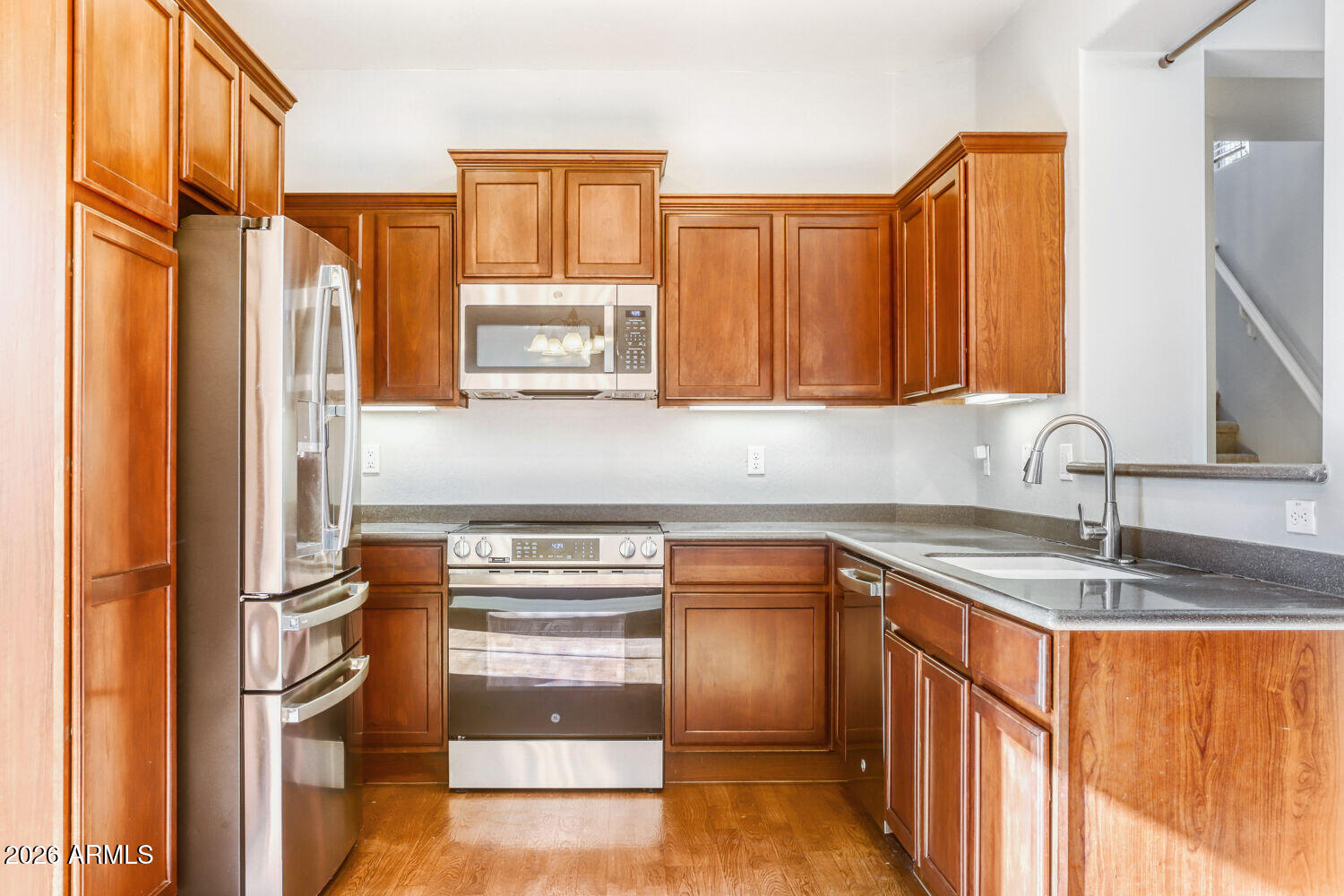 2145 W MONTE CRISTO Avenue