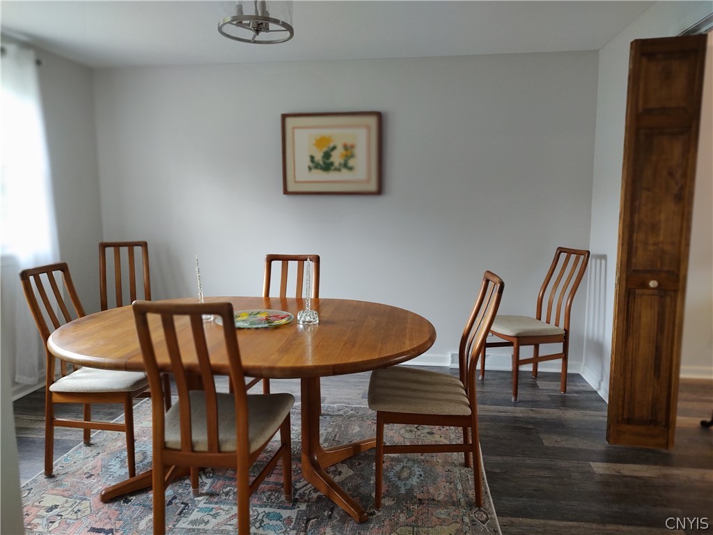 4182 Wooded Heights Circle