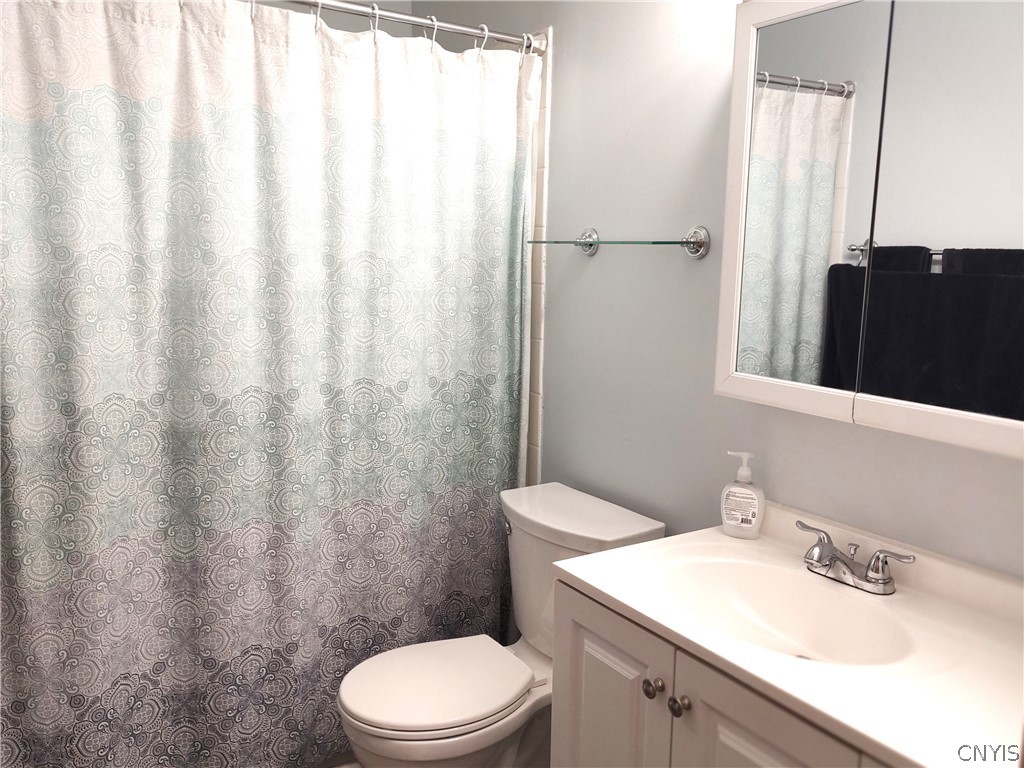 4182 Wooded Heights Circle