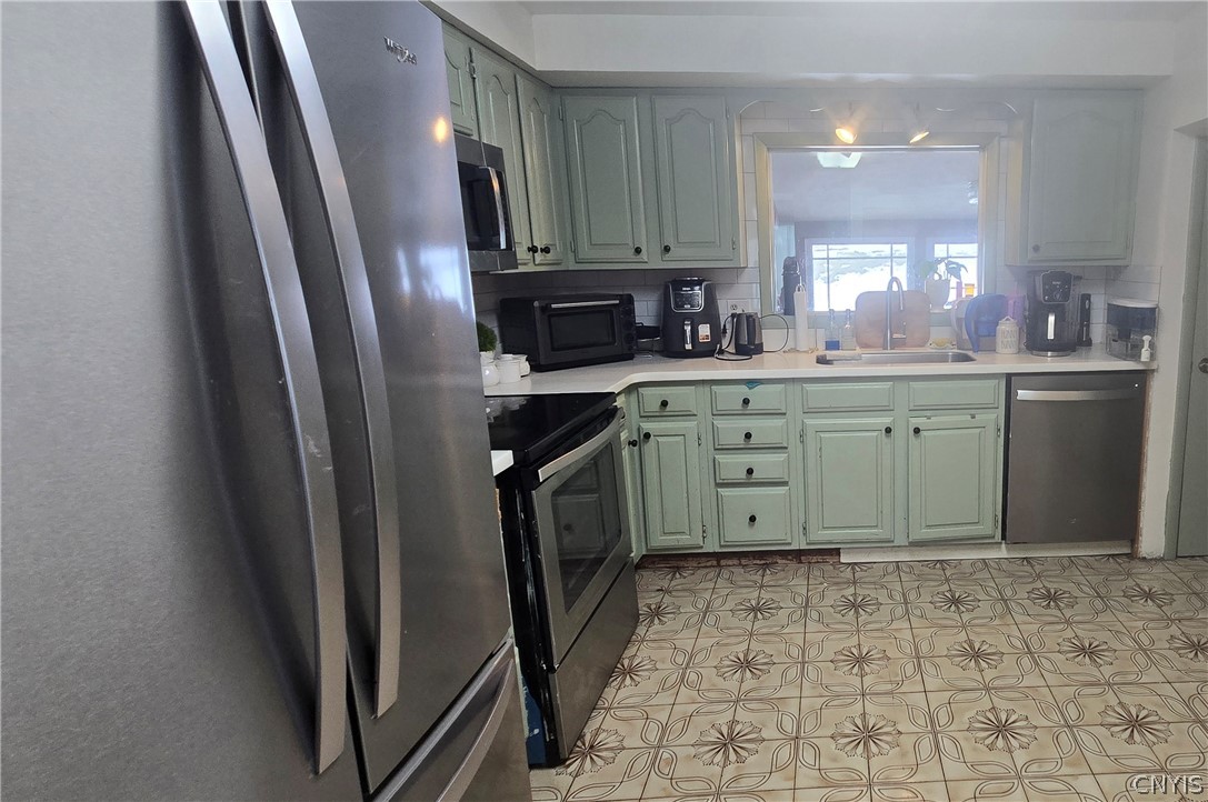 4867 Driftwood Dr Drive