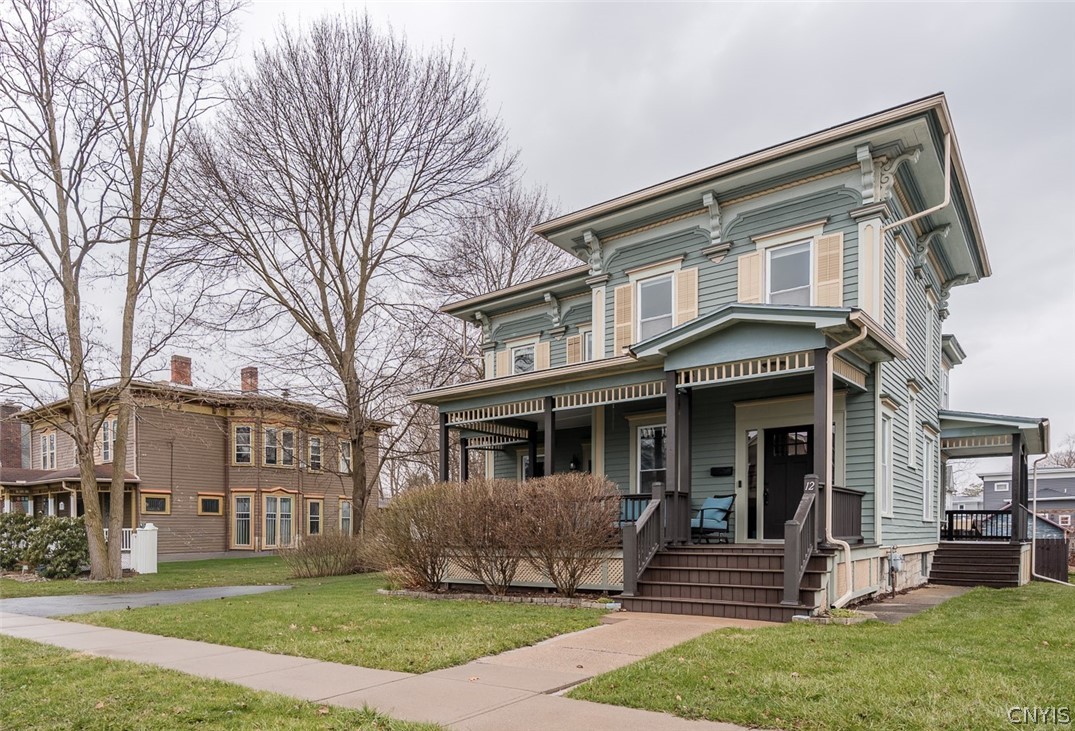 12 Cayuga Street