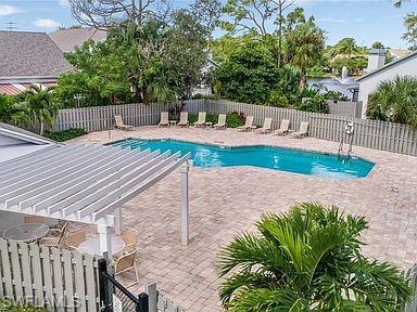 810 Meadowland Dr # G