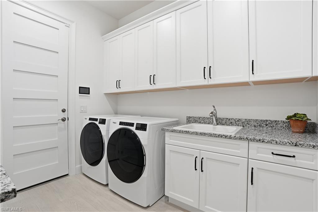 8905 Yucatan CT