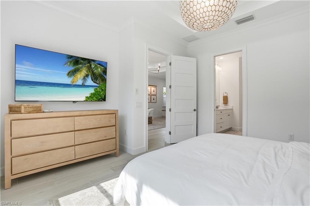 8905 Yucatan CT