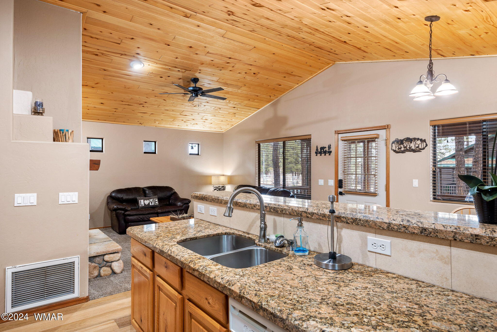 2706 High Pine Loop