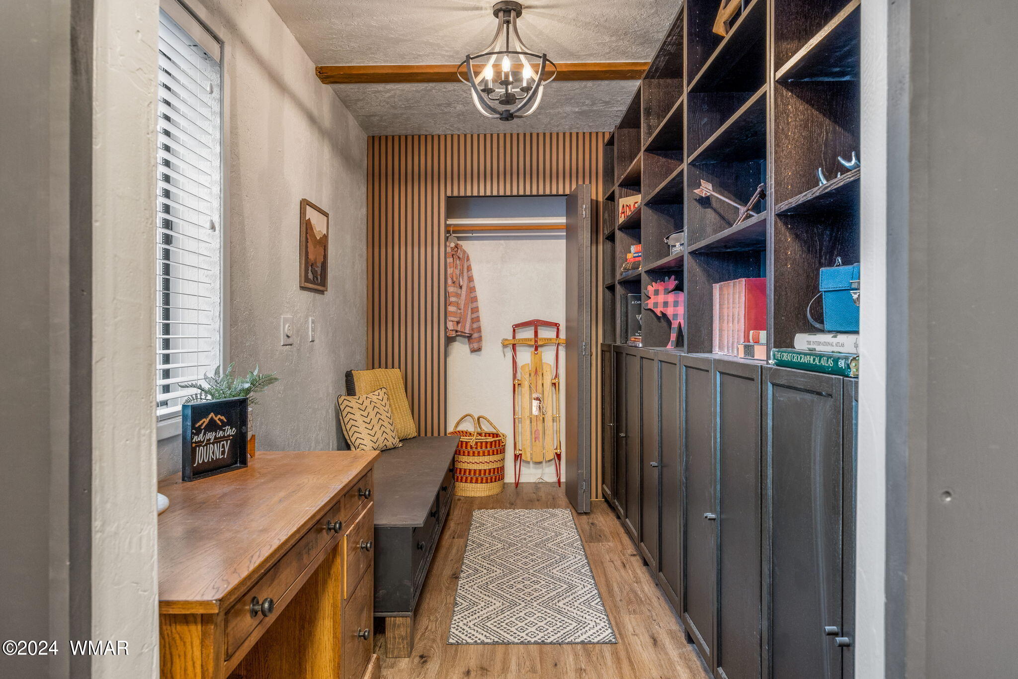 2932 Breezy Pine Drive