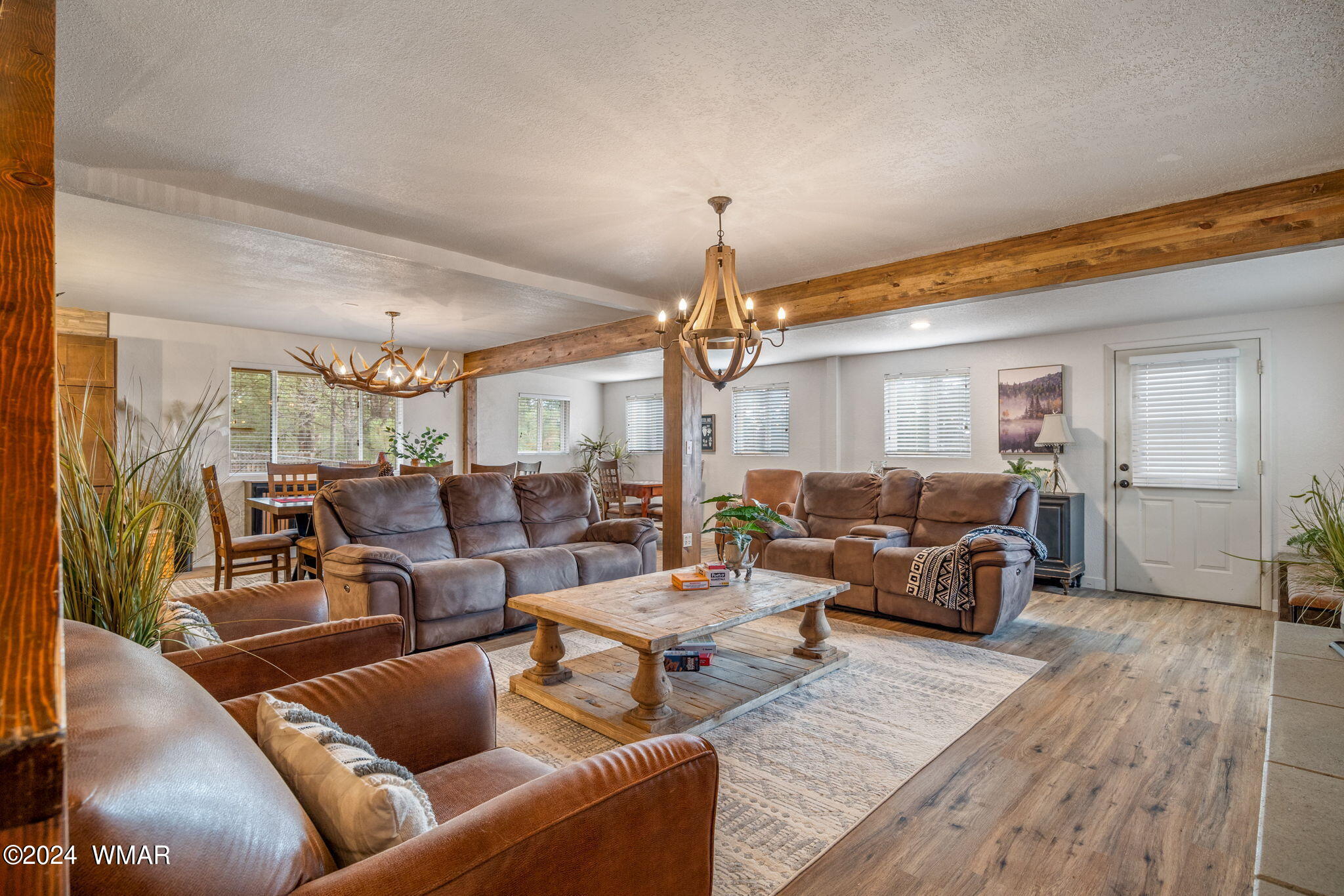 2932 Breezy Pine Drive