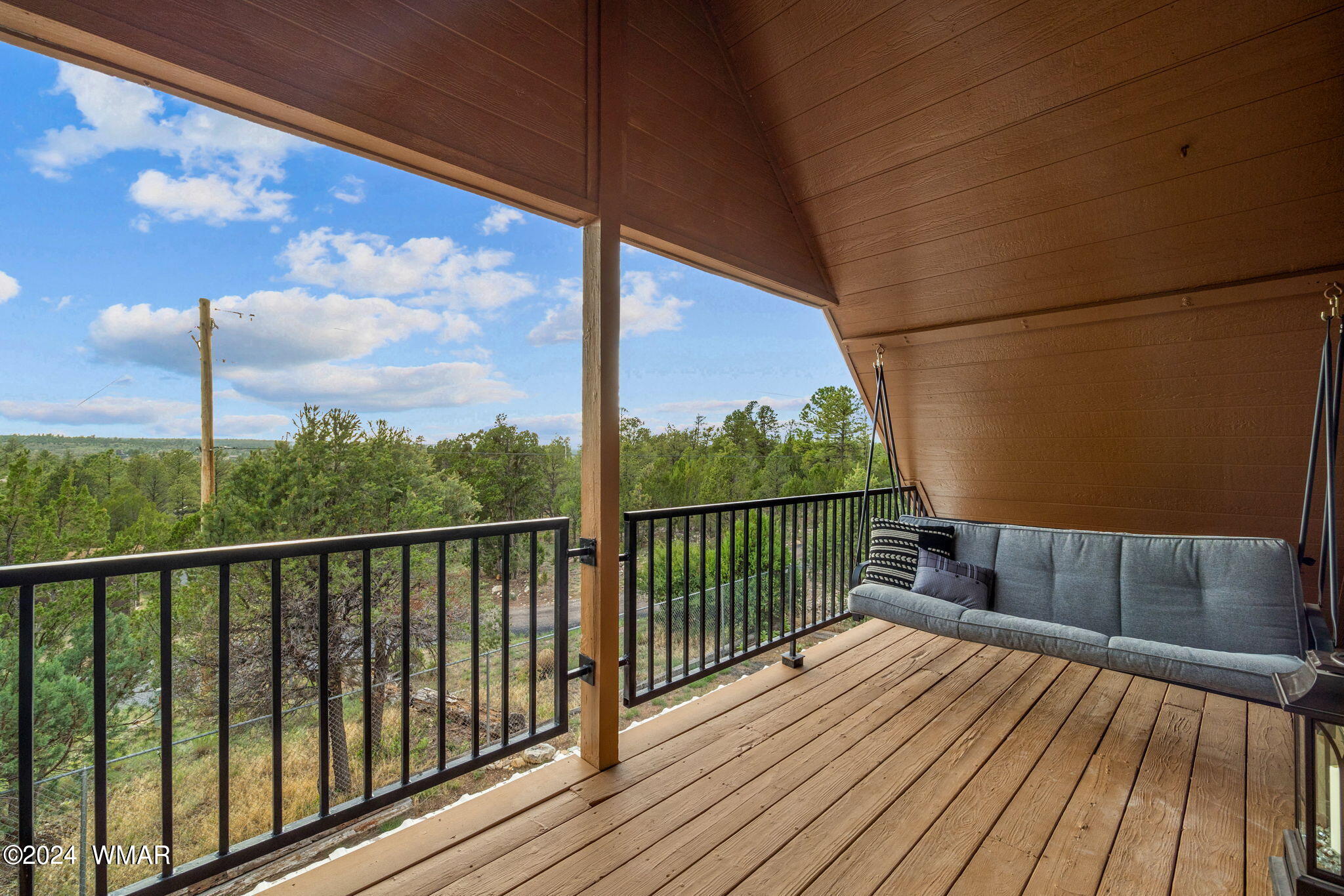 2932 Breezy Pine Drive