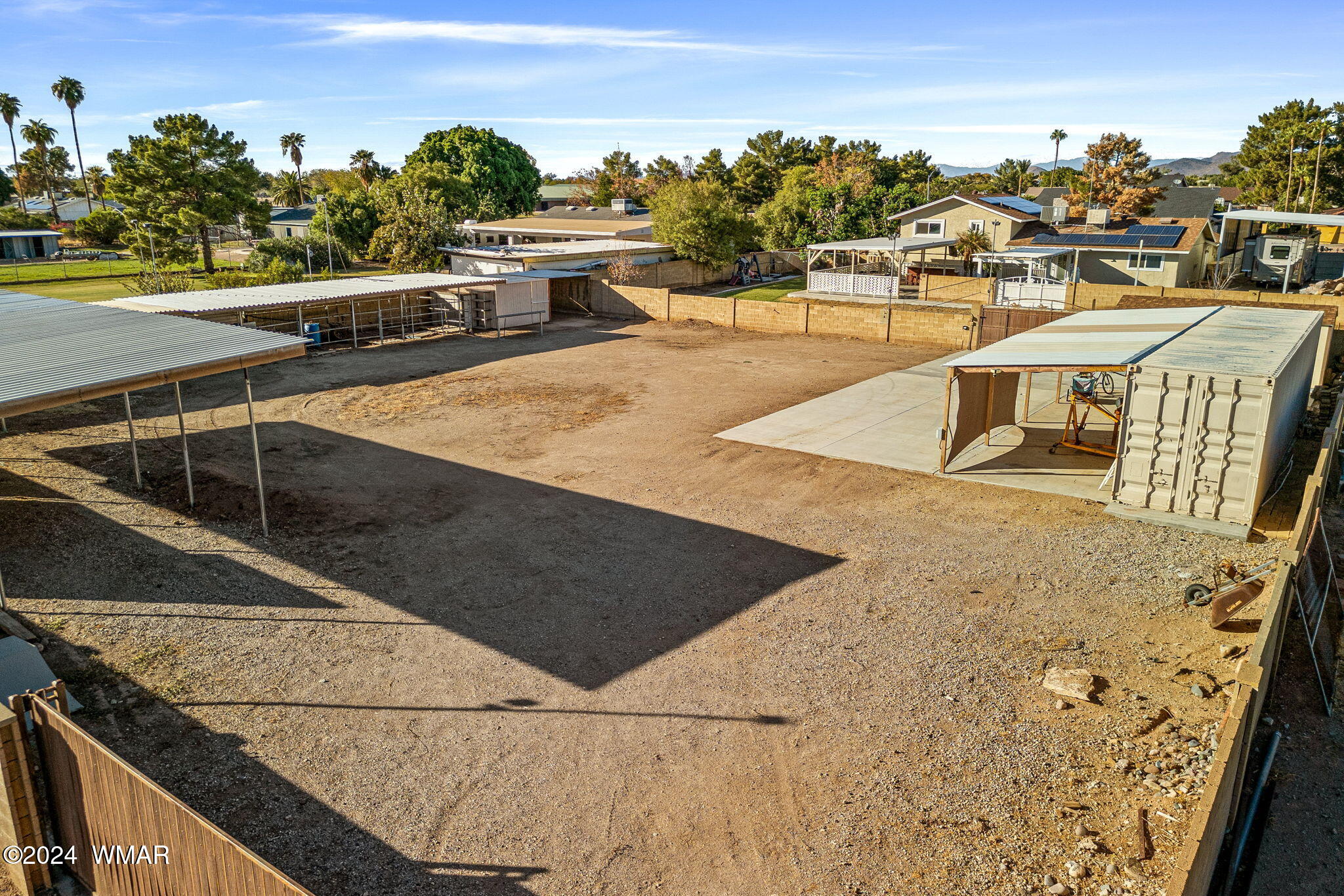 5327 W Paradise Lane