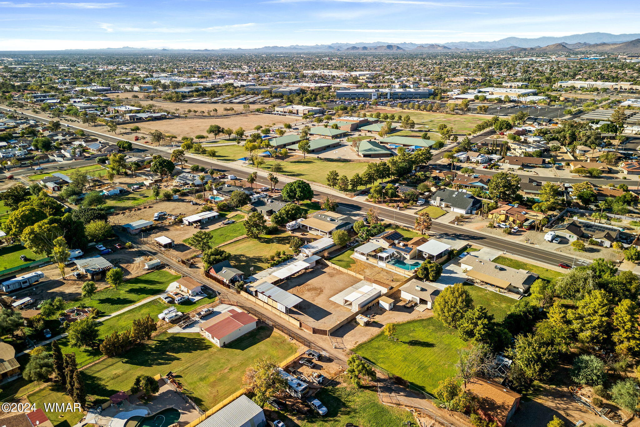 5327 W Paradise Lane