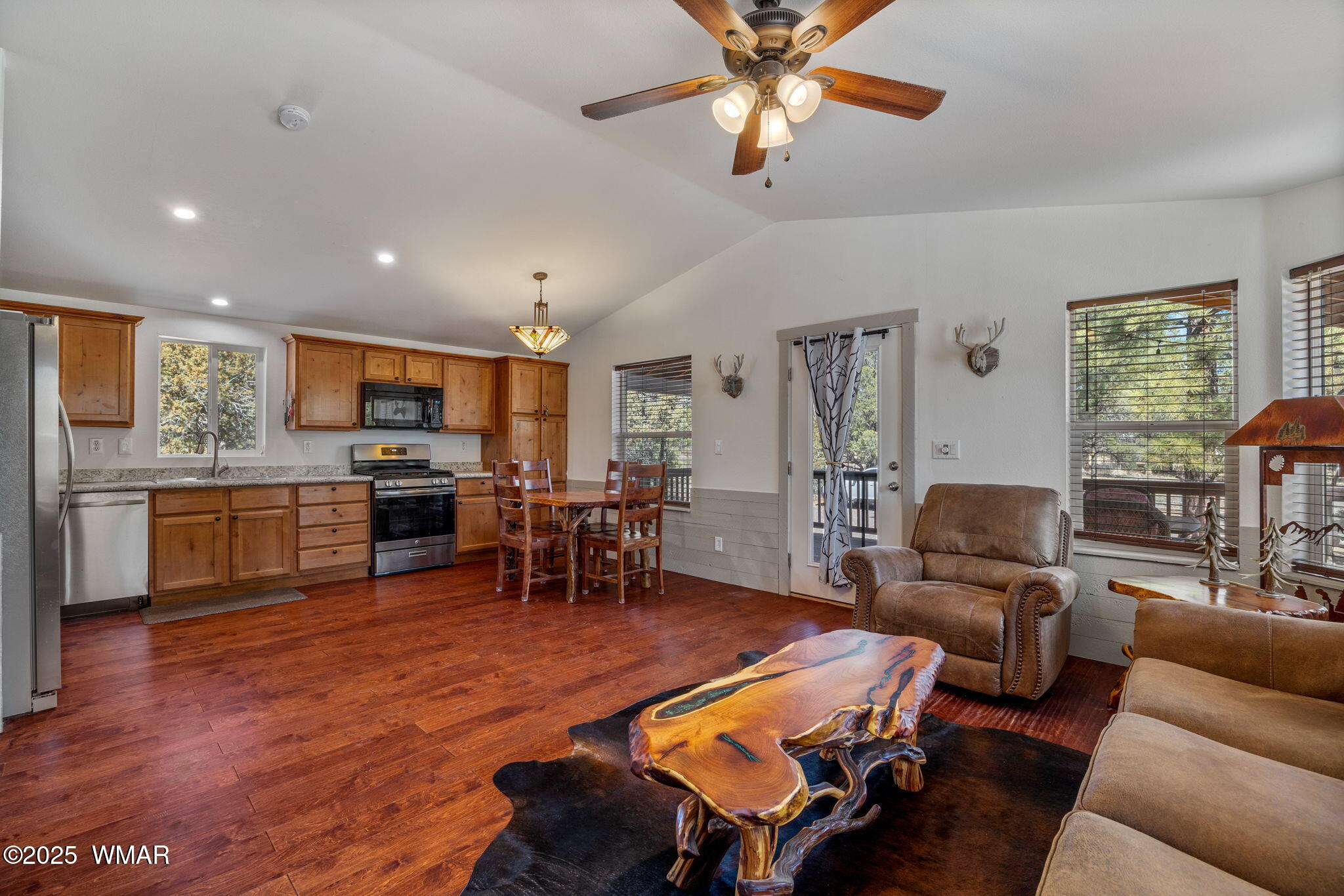 2137 Chevelon Road