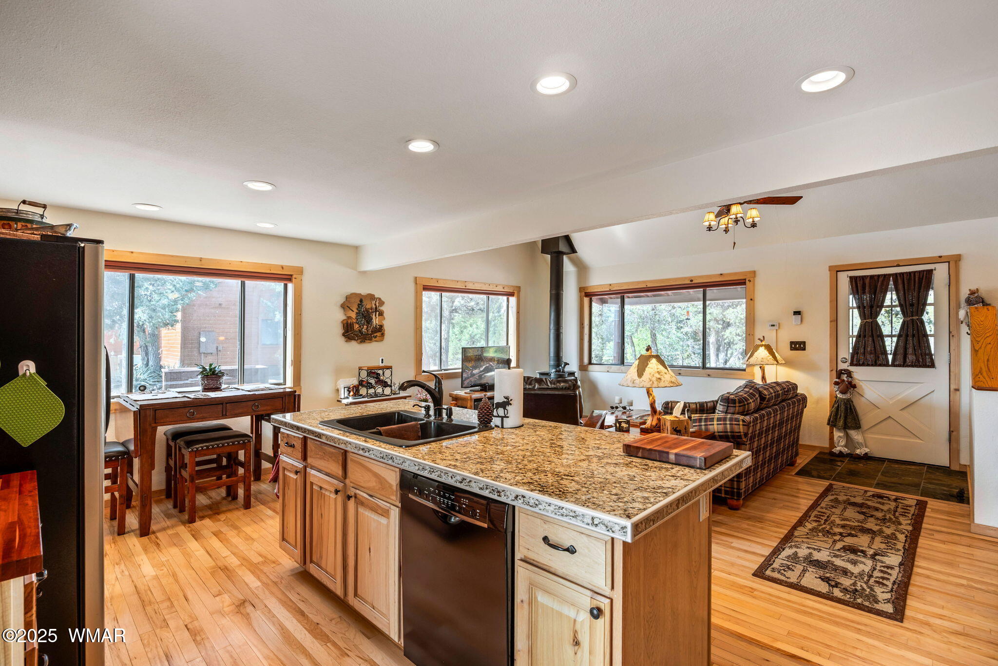 1595 High Country Drive