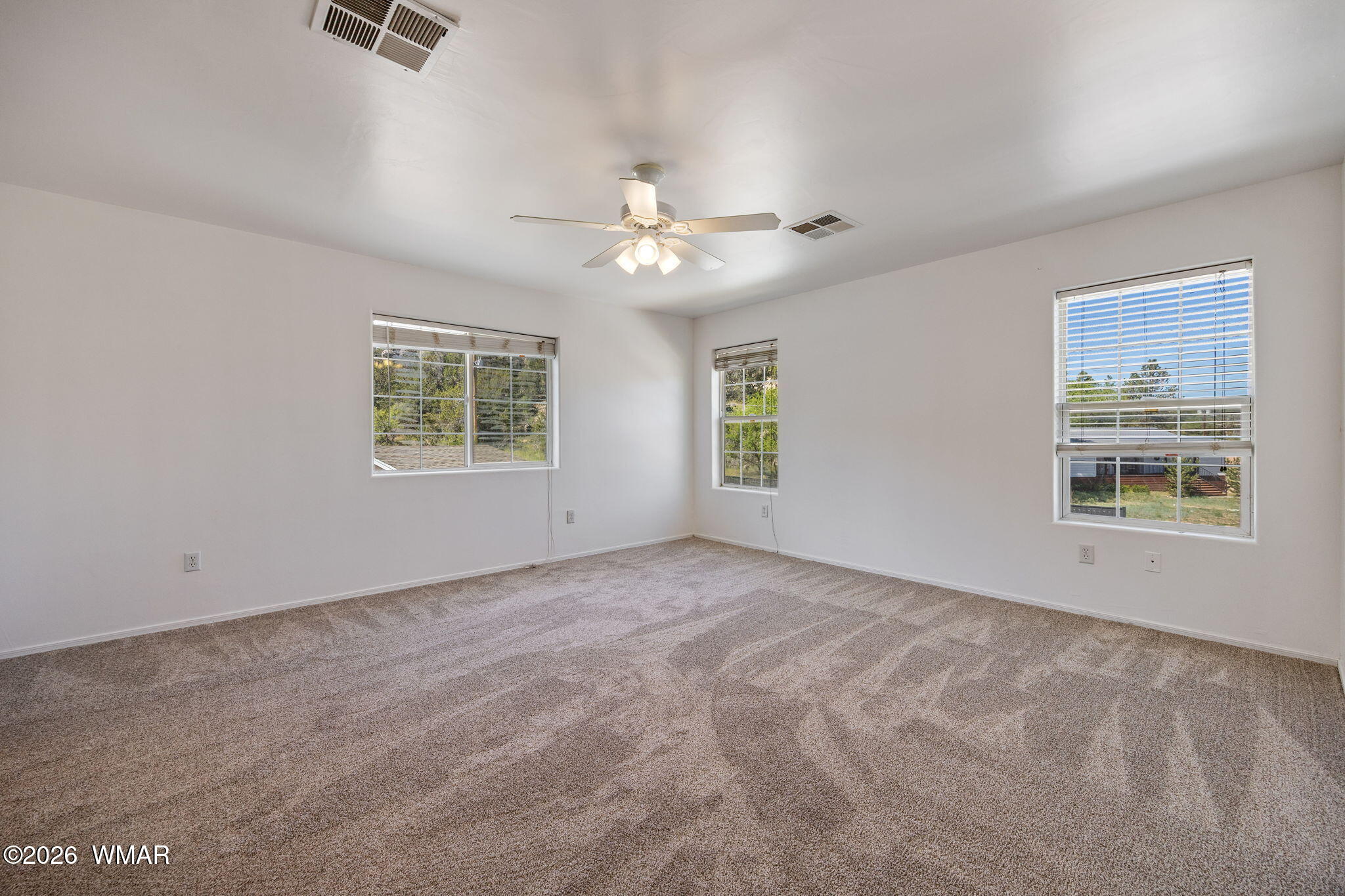 1821 Park View