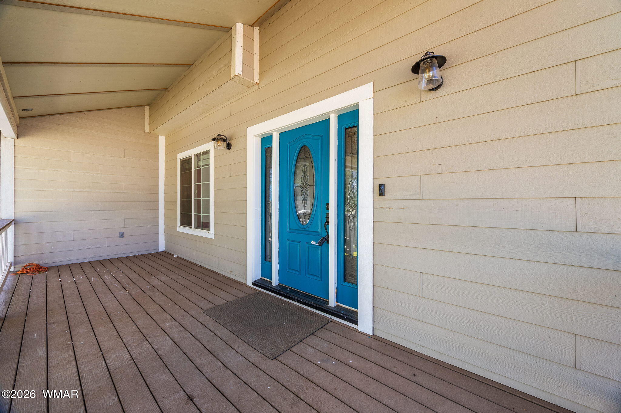 1821 Park View